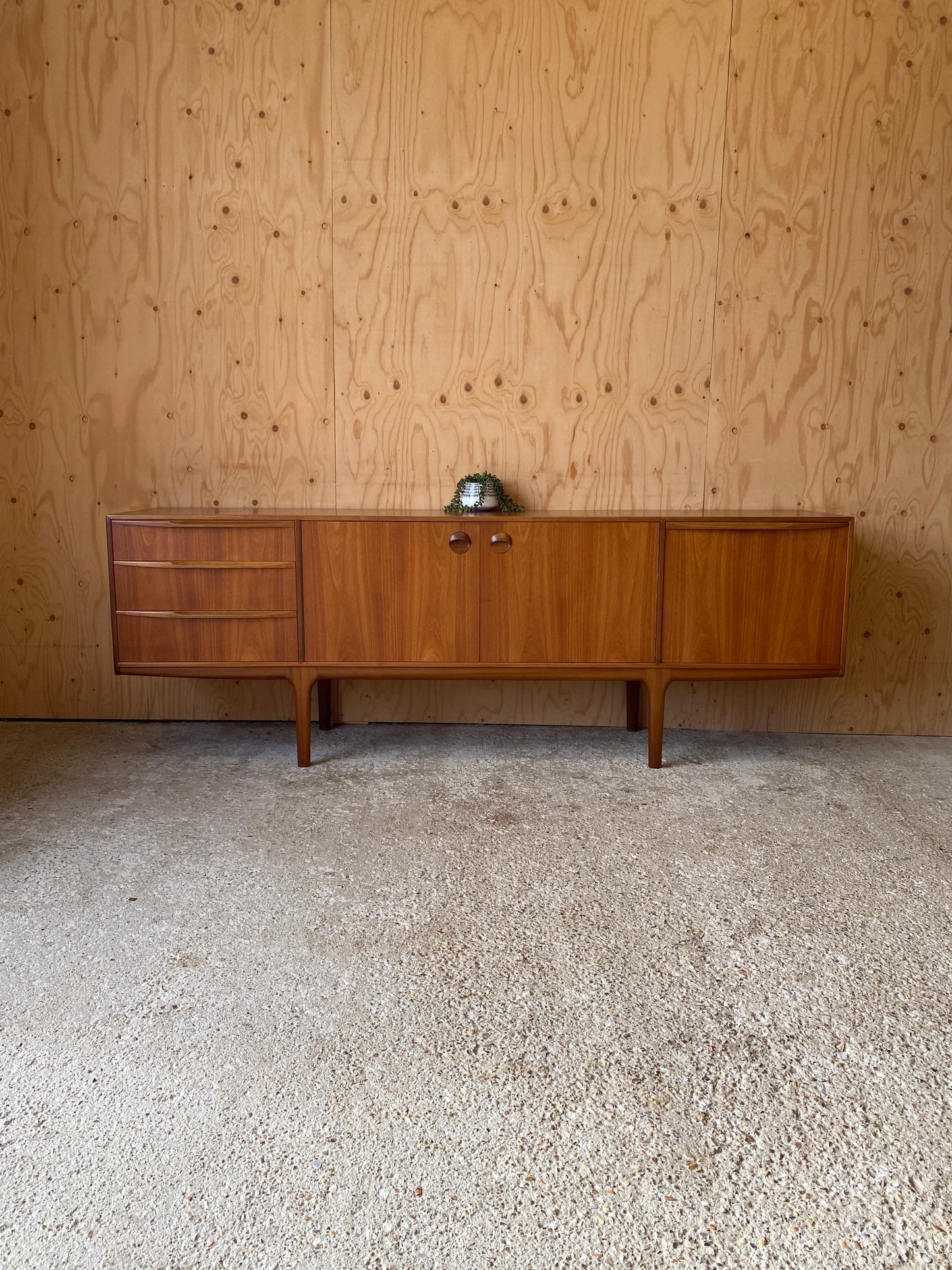 McIntosh 'Dunfermline' Sideboard