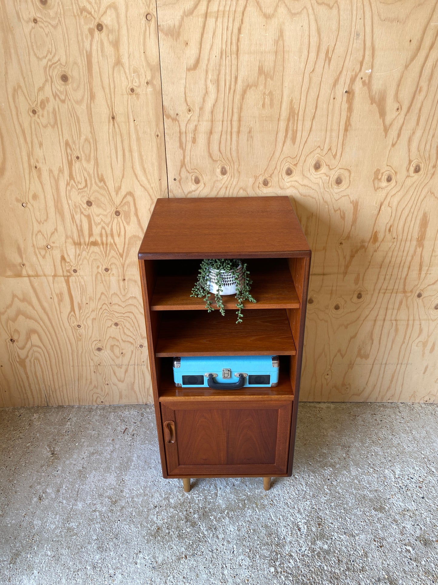 GPlan Hi-fi Cabinet