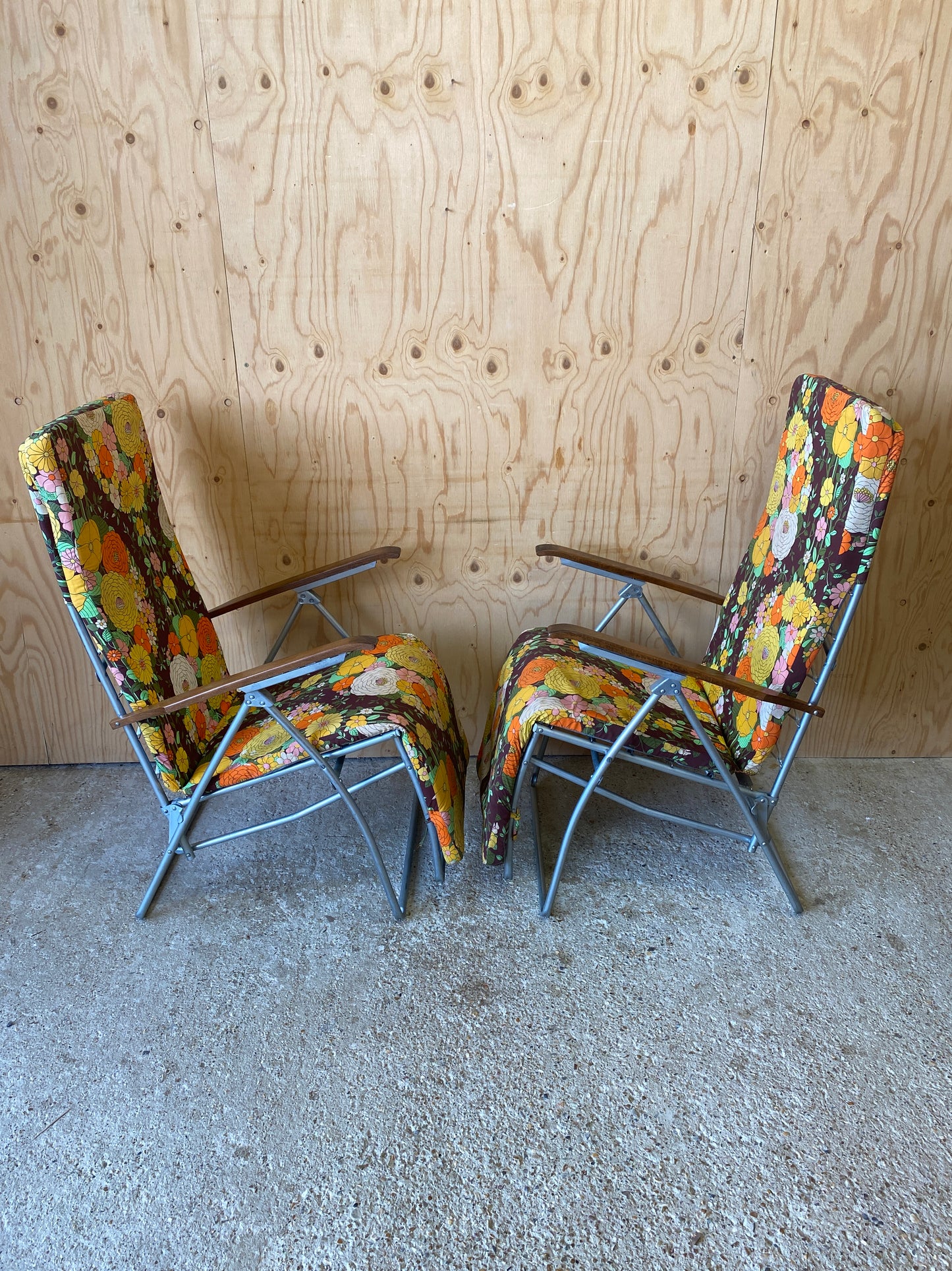 Floral Reclining Chairs