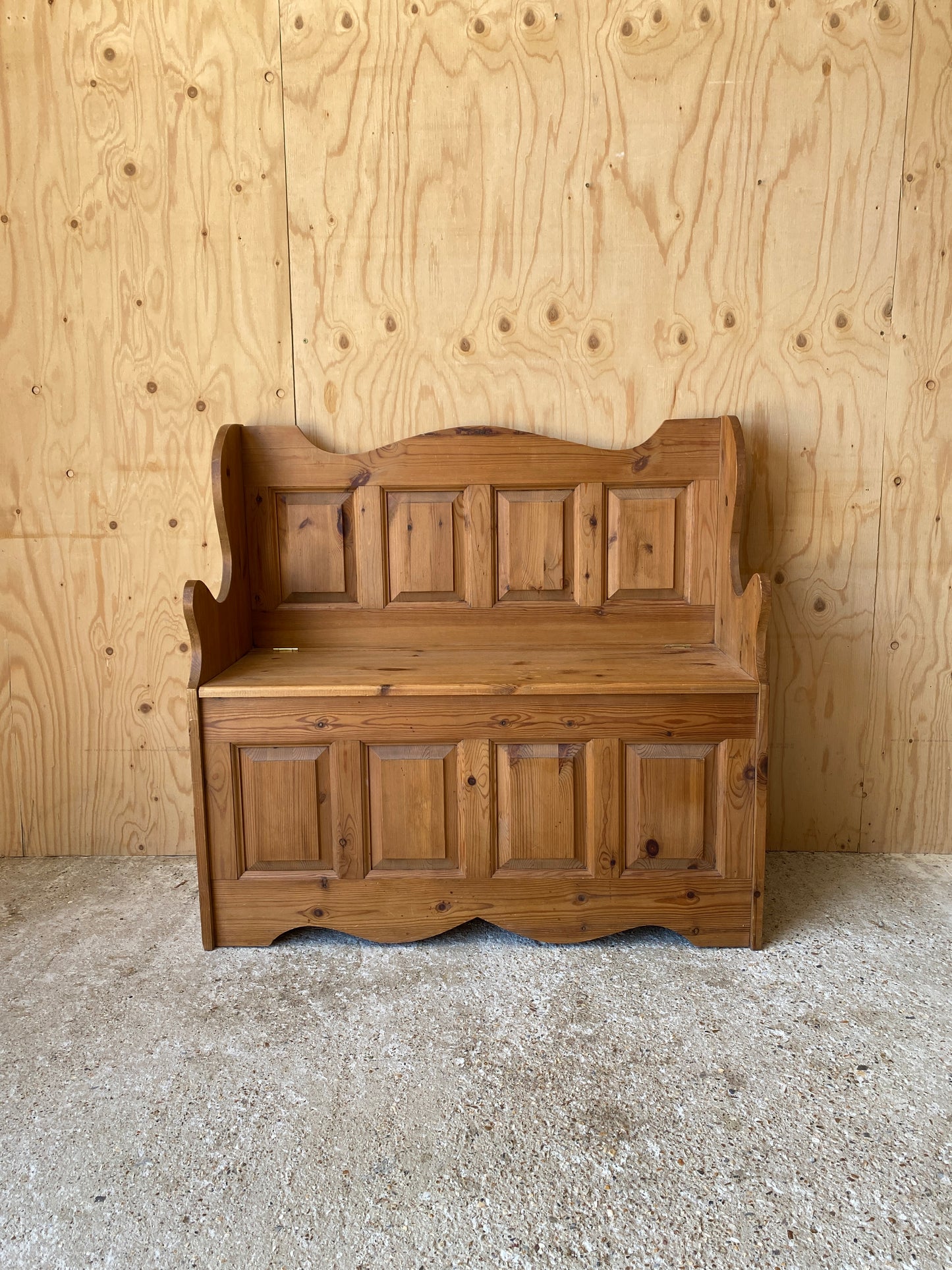 Pine Storage Bench