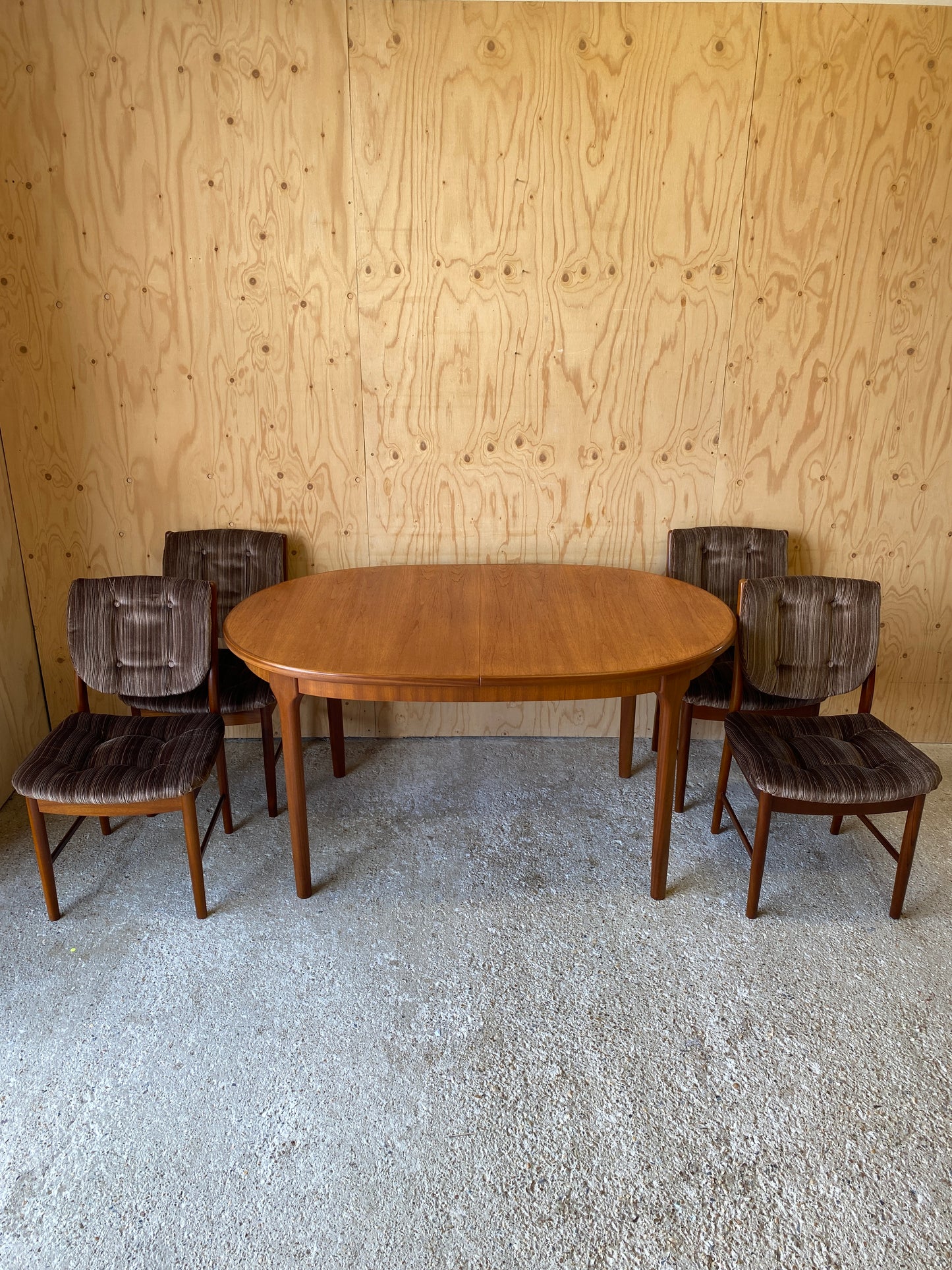 McIntosh Dining Chairs x4