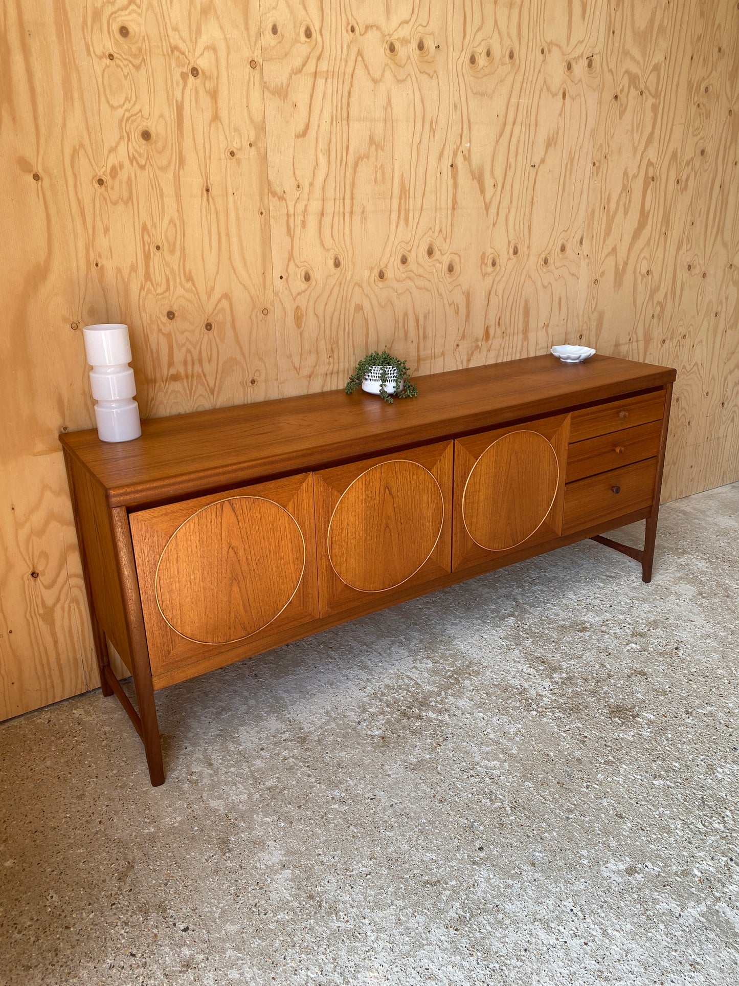 Nathan 'Circles' Sideboard