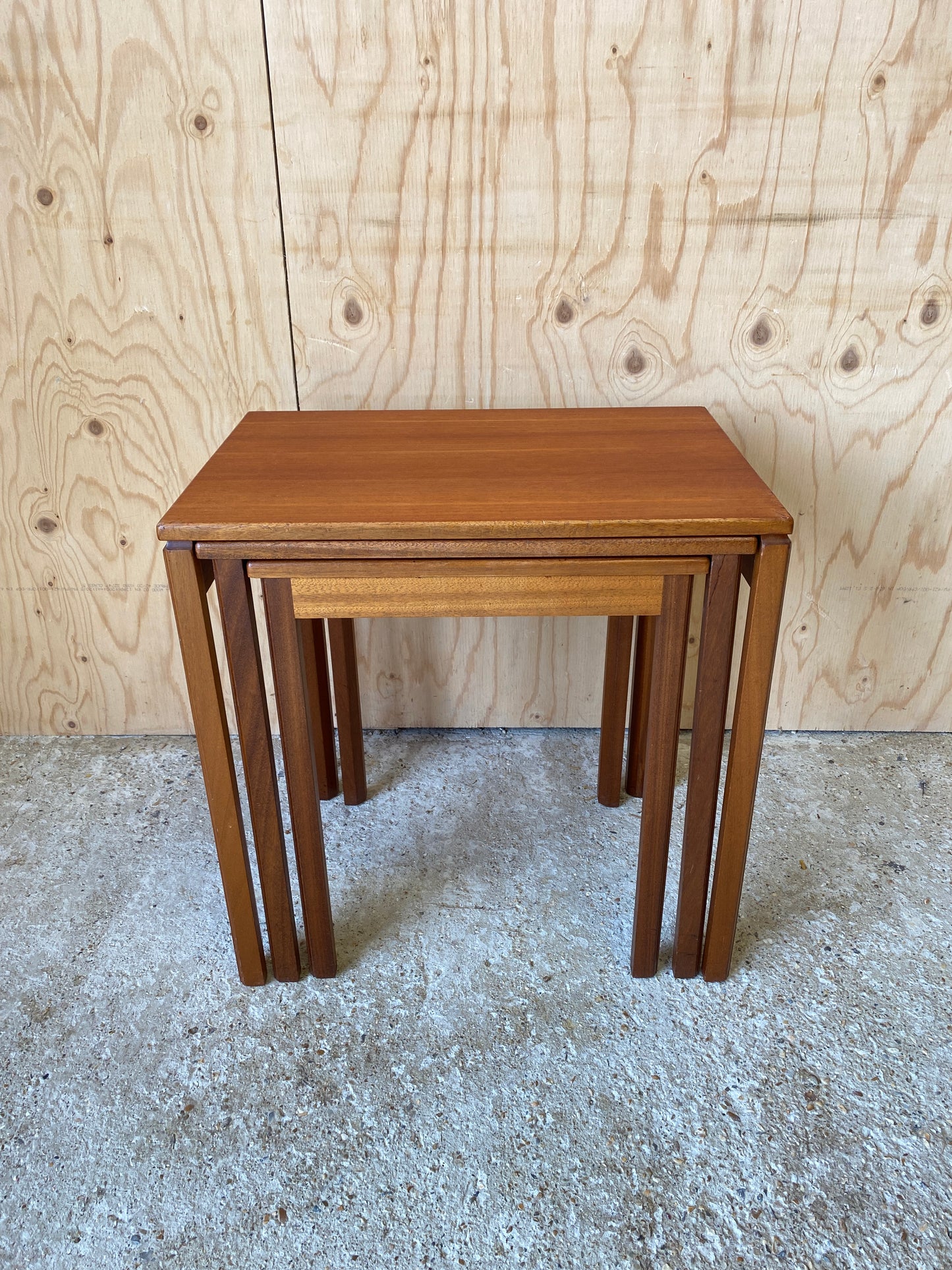 Nest of Tables by McIntosh