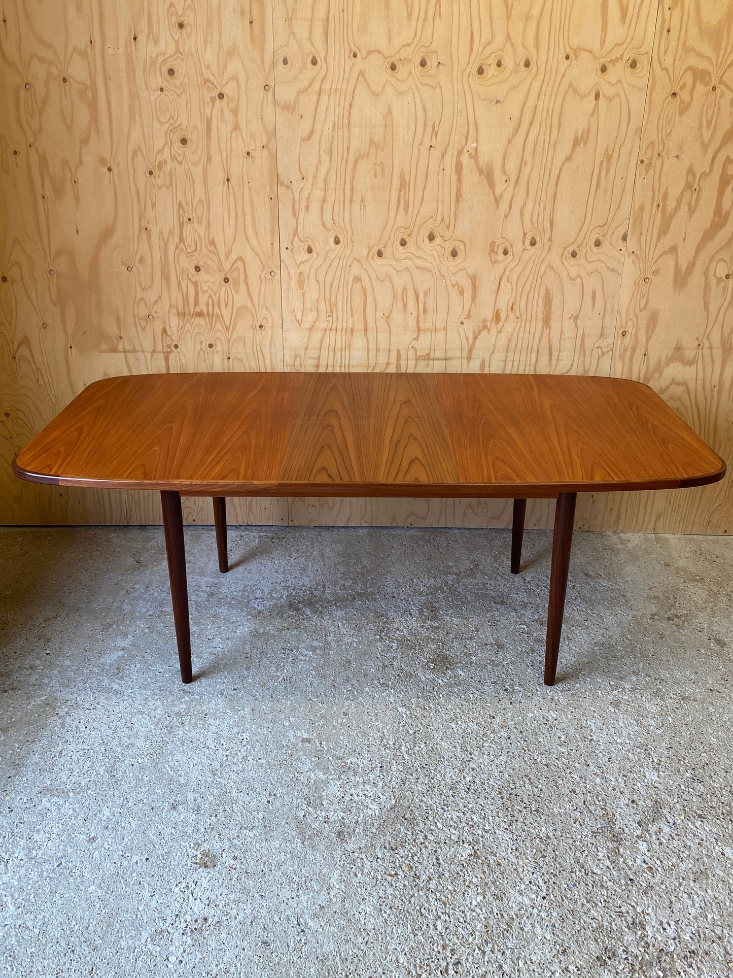 GPlan Extending Dining Table