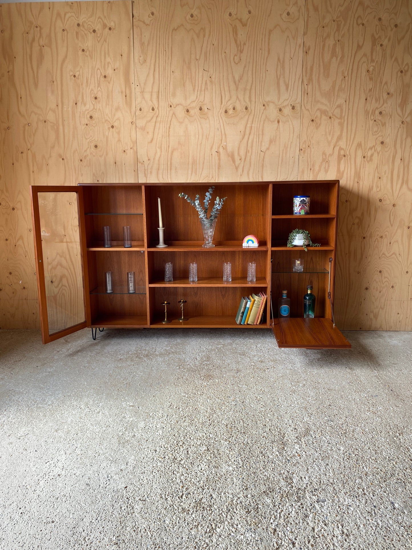 GPlan Drinks Cabinet