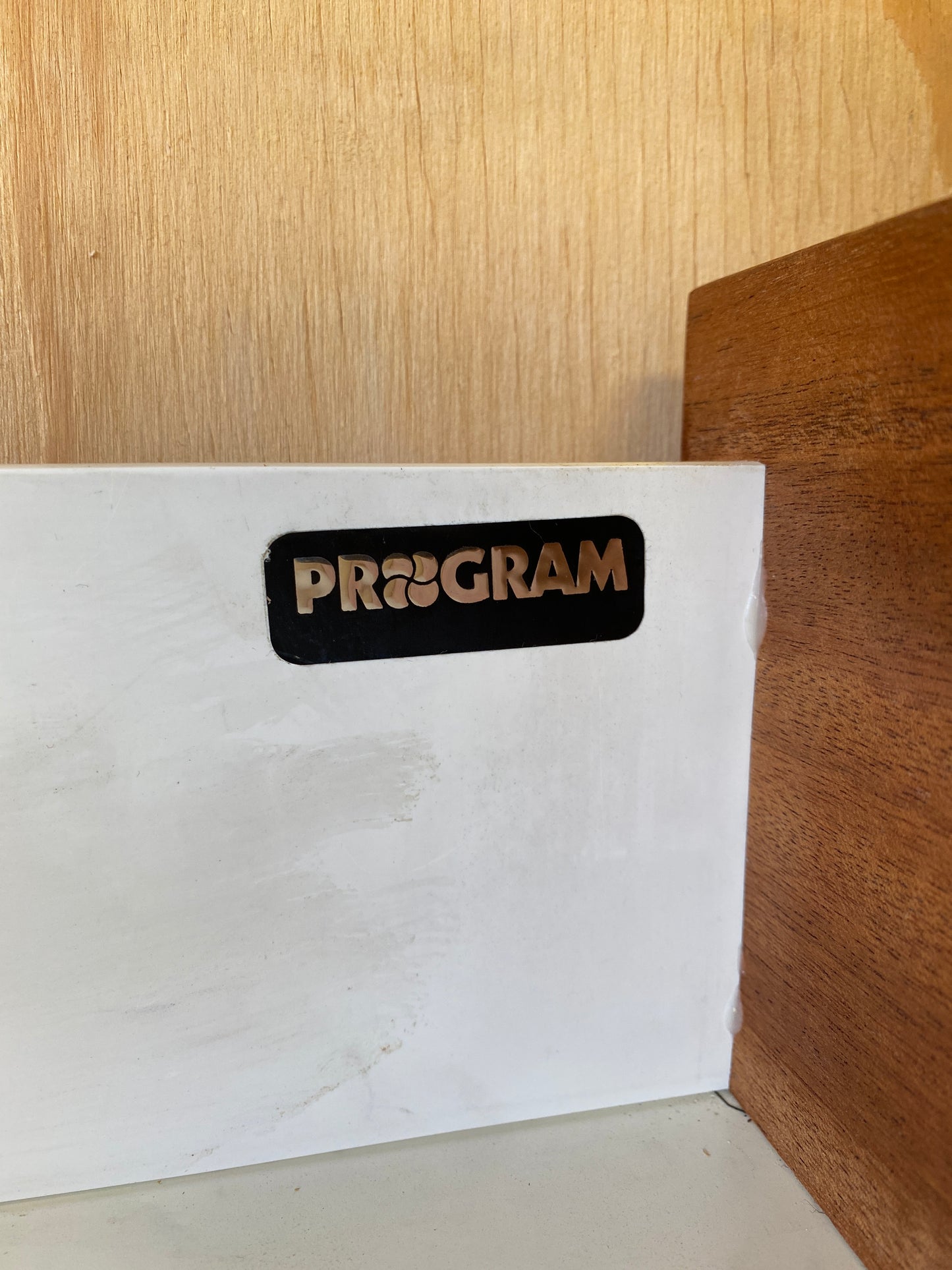 Meredew Chest of Drawers