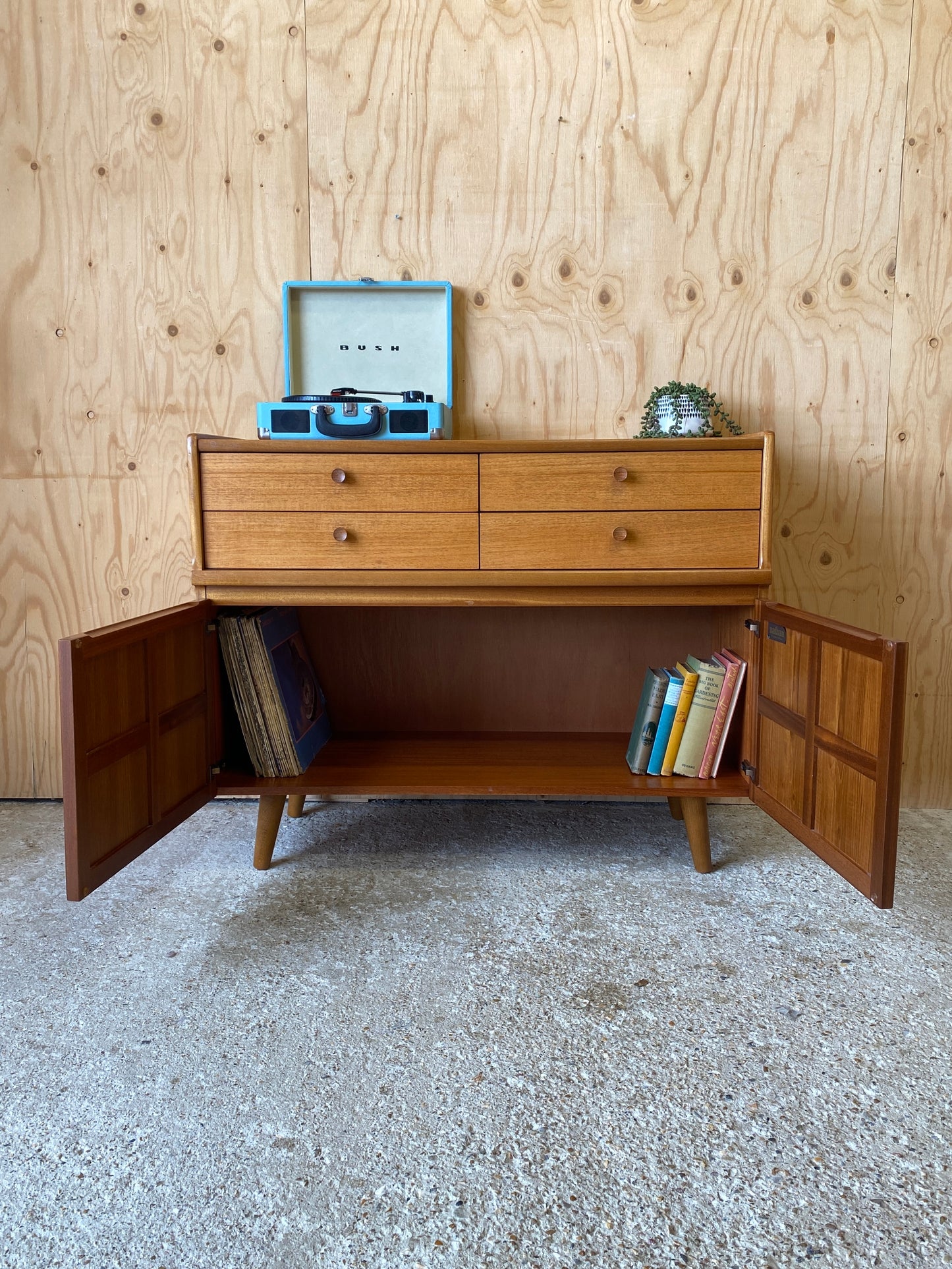 Nathan Sideboard