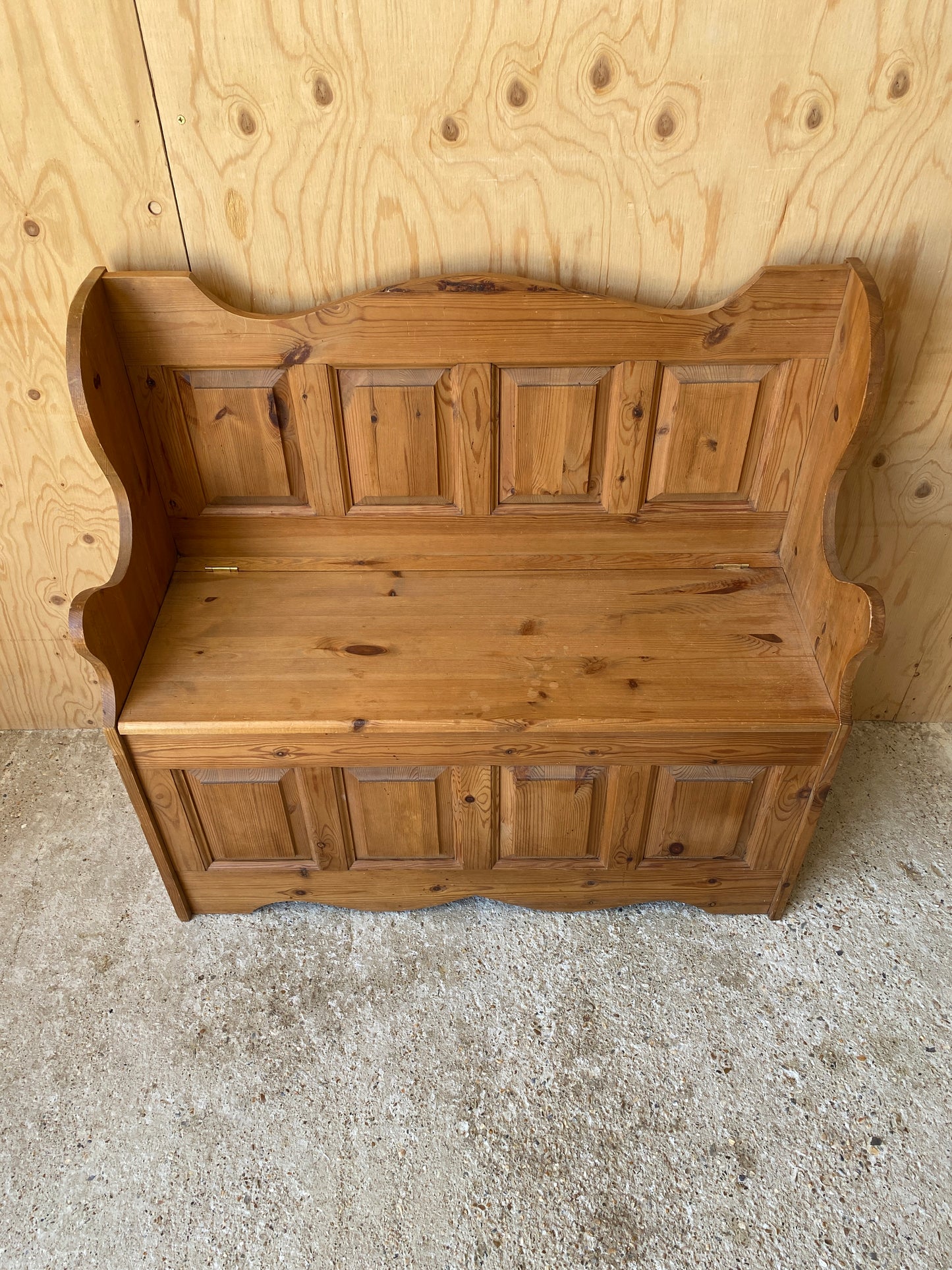 Pine Storage Bench