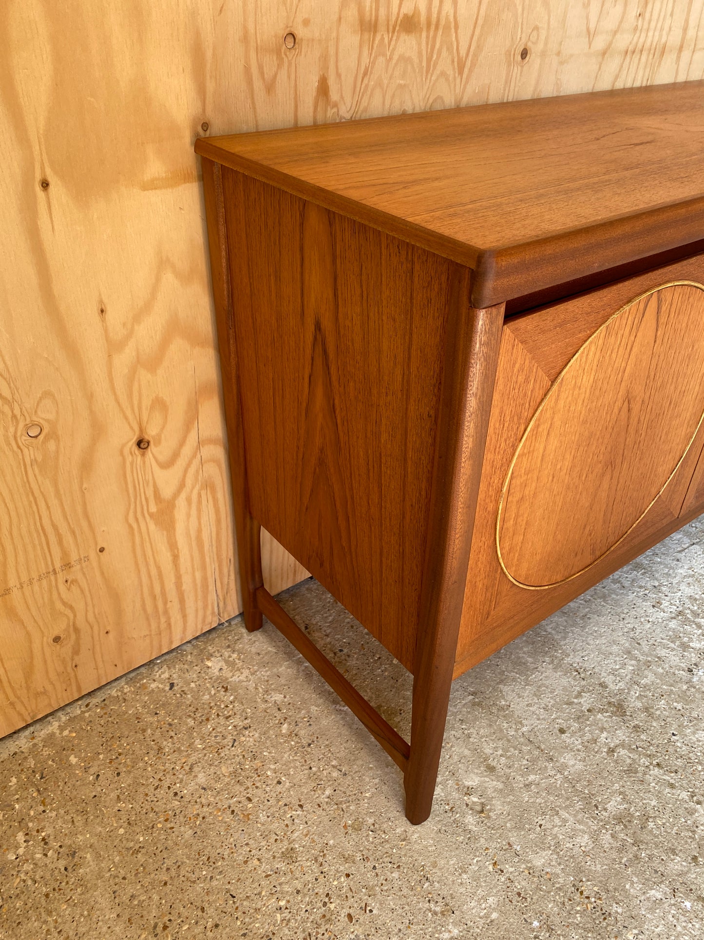 Nathan 'Circles' Sideboard