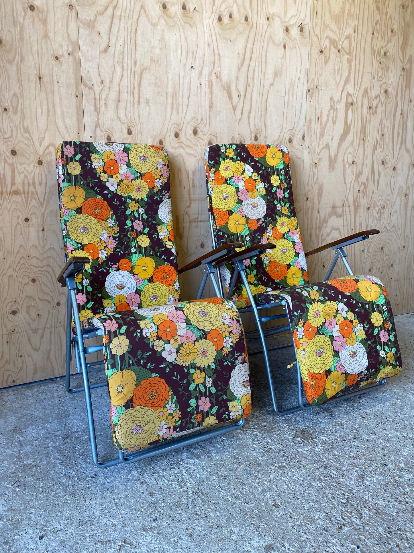 Floral Reclining Chairs
