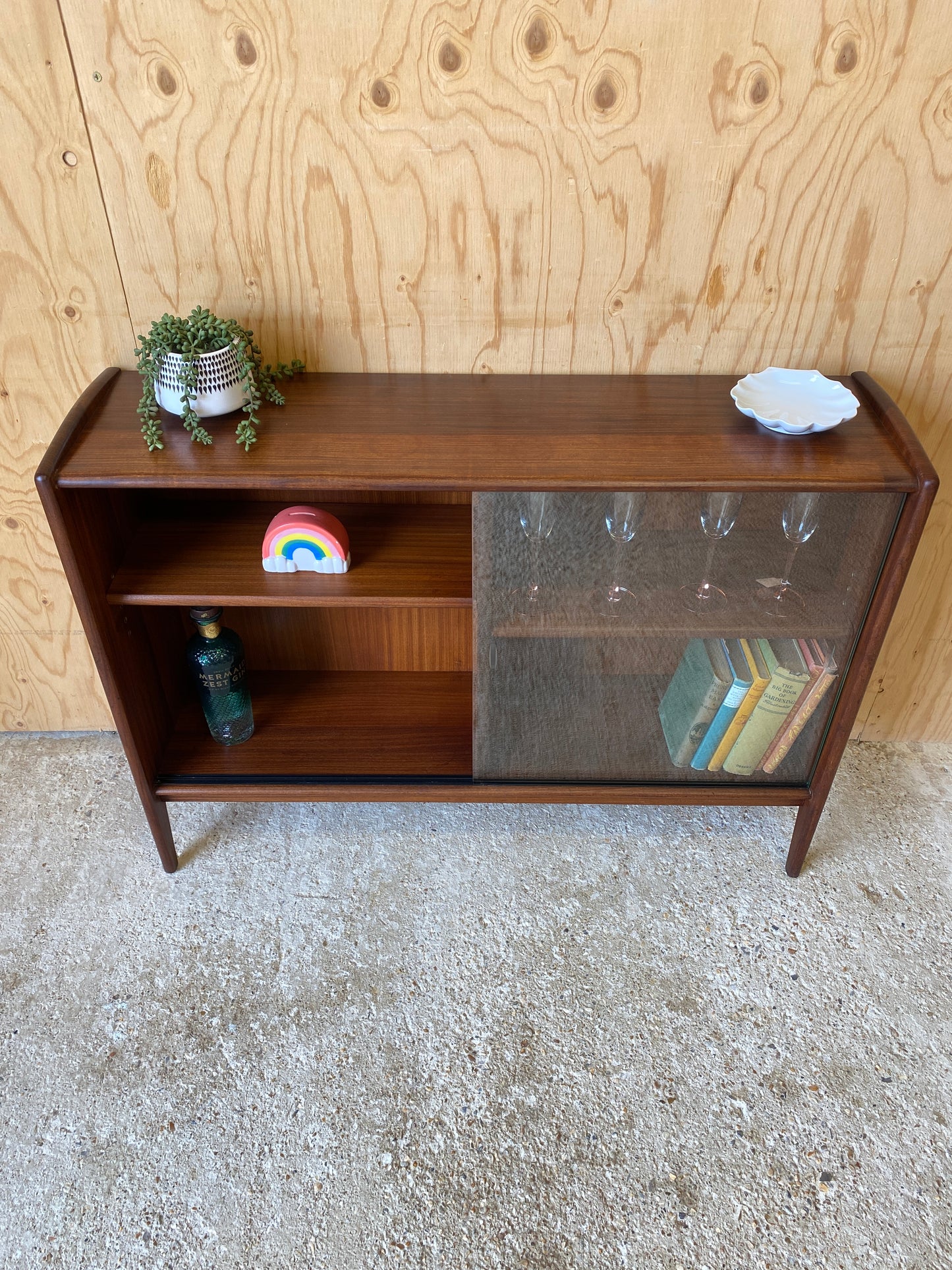 A.Younger Bookcase