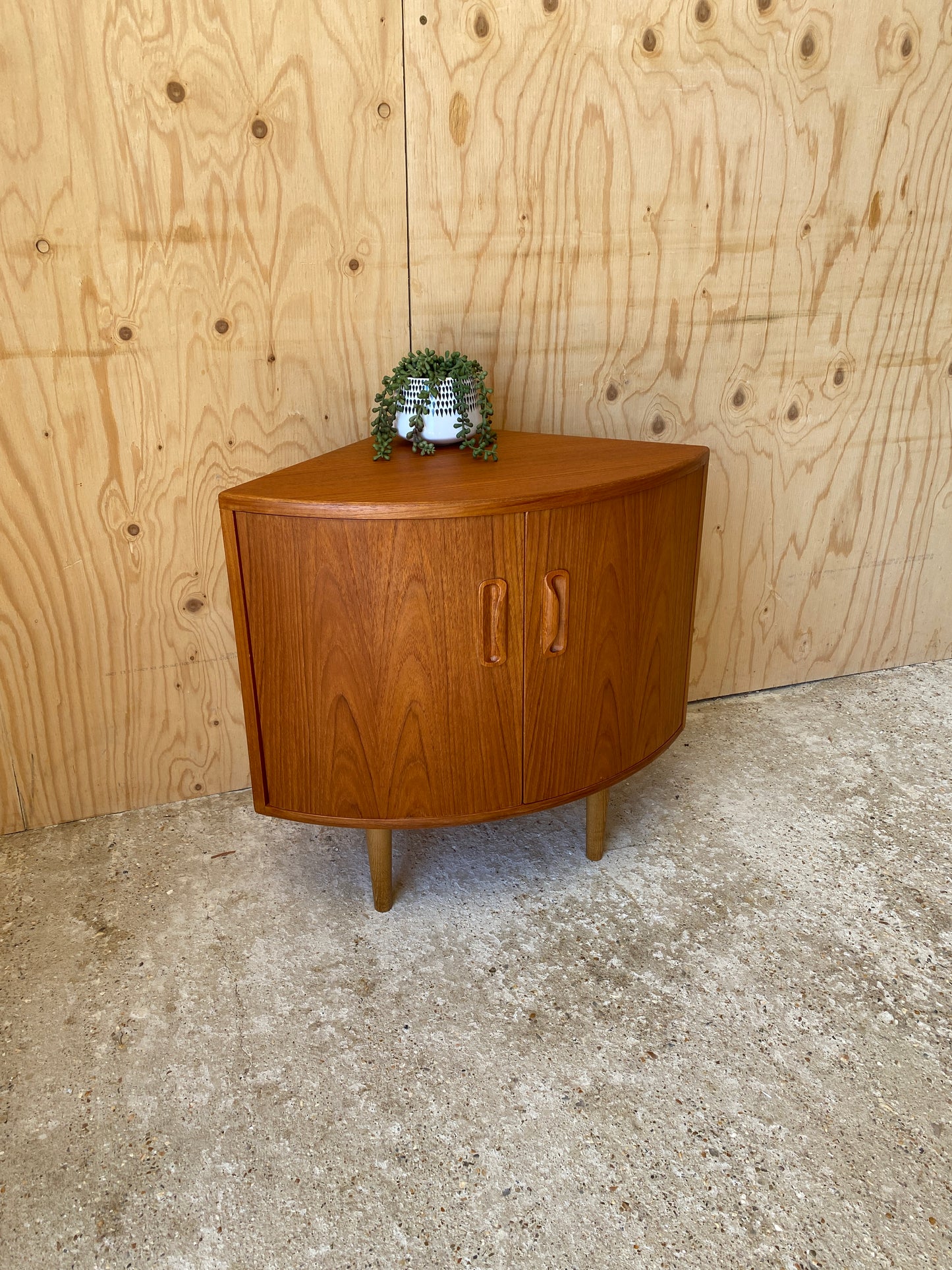 GPlan Corner Cabinet