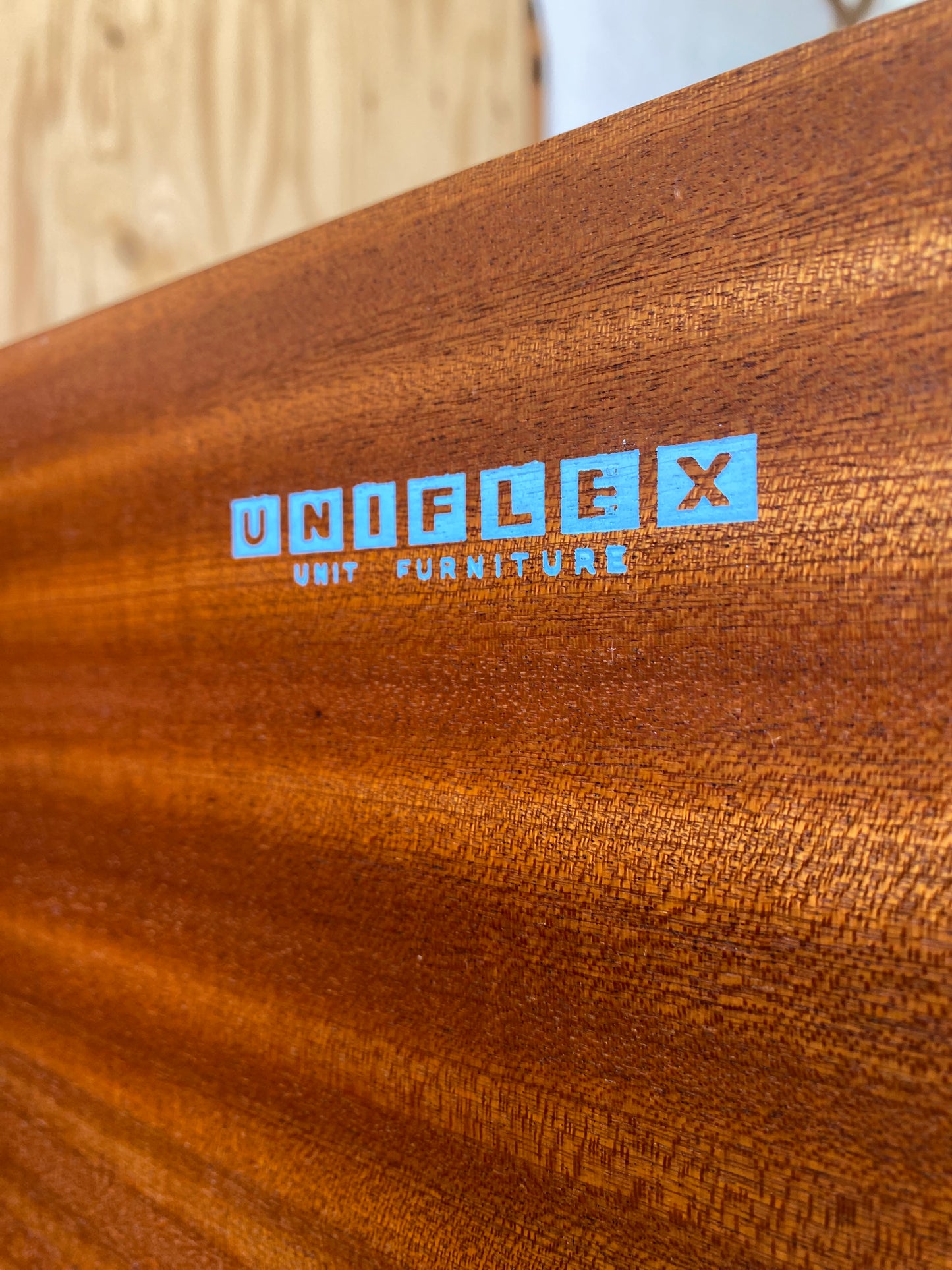 Uniflex Sideboard
