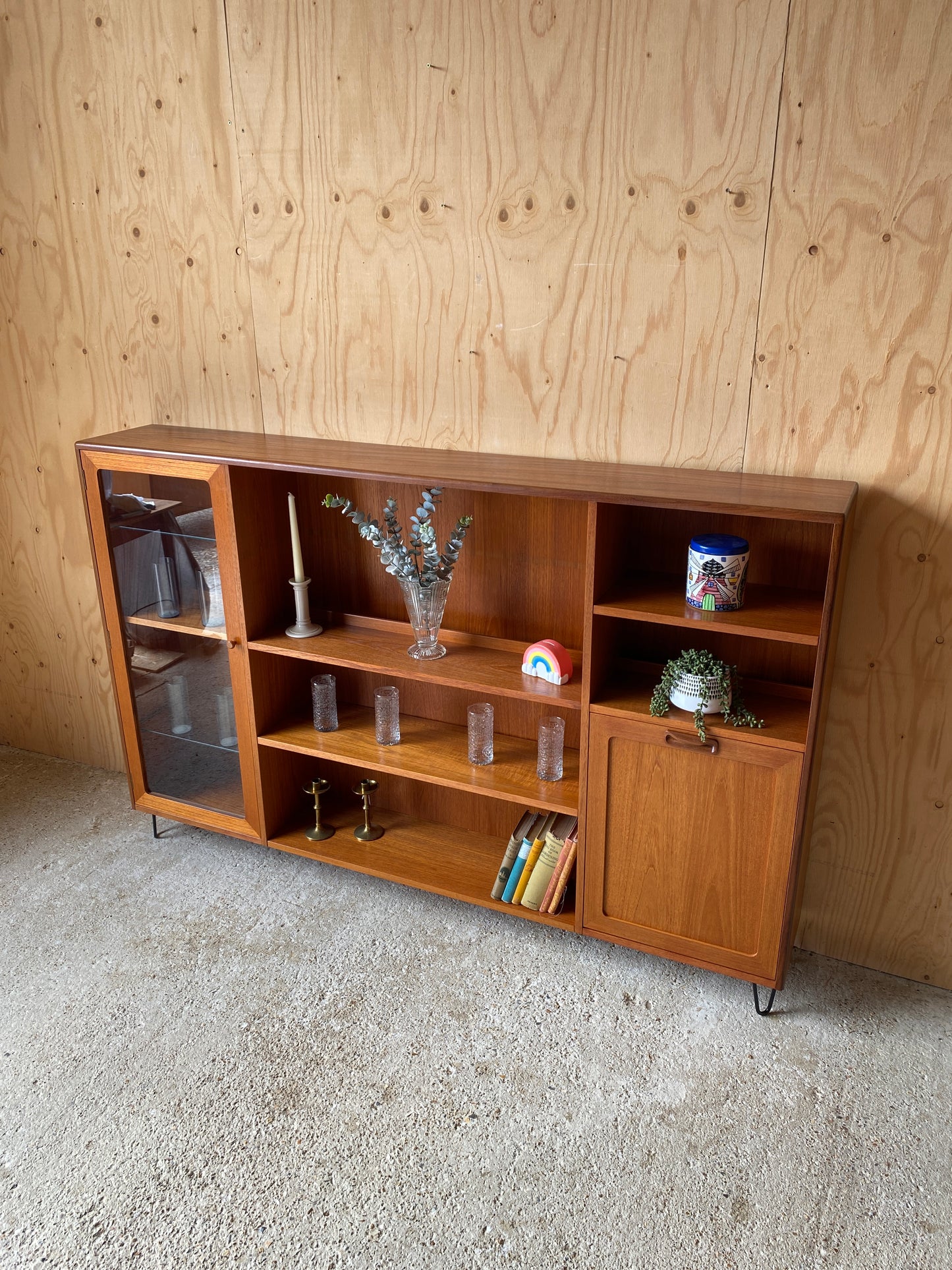 GPlan Drinks Cabinet