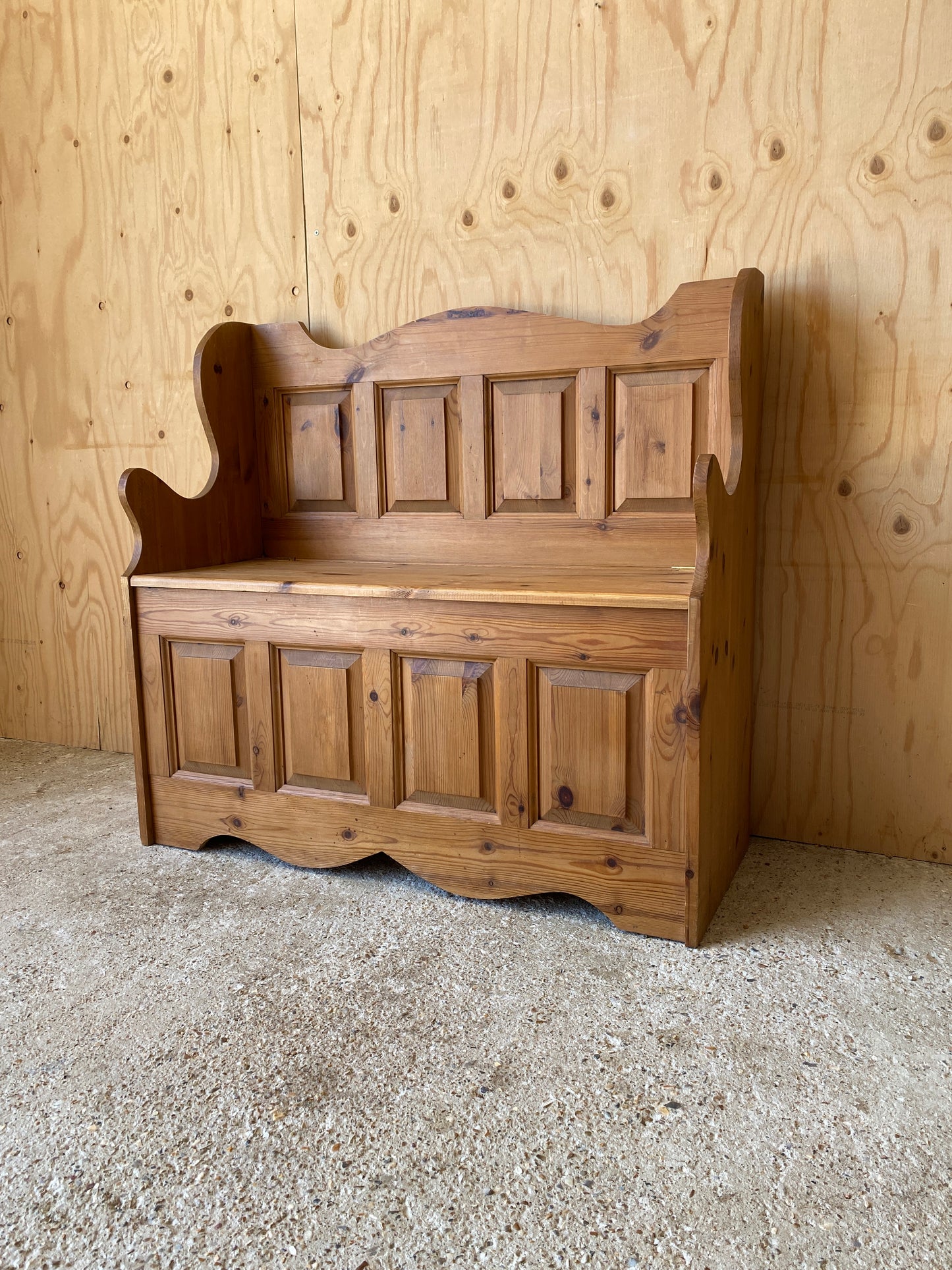 Pine Storage Bench
