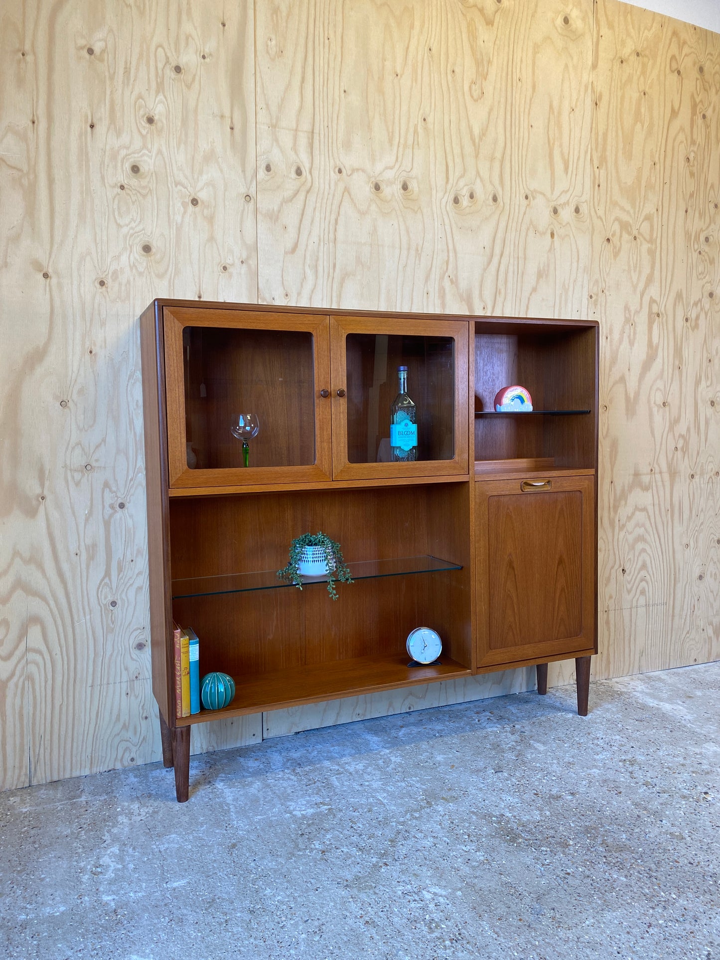 Vintage Retro Mid Century Sideboard/Drinks cabinet by British makers GPlan