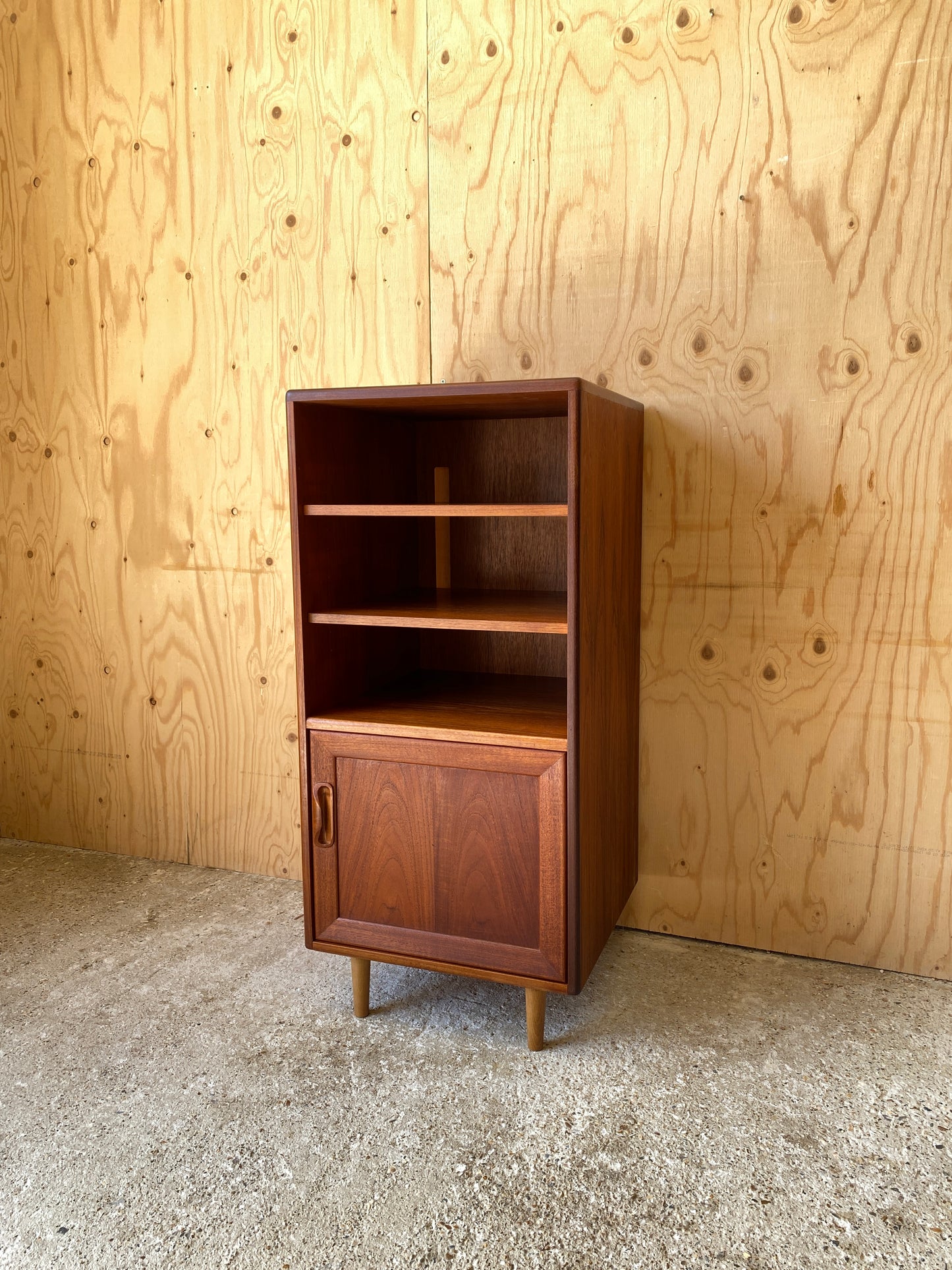 GPlan Hi-fi Cabinet