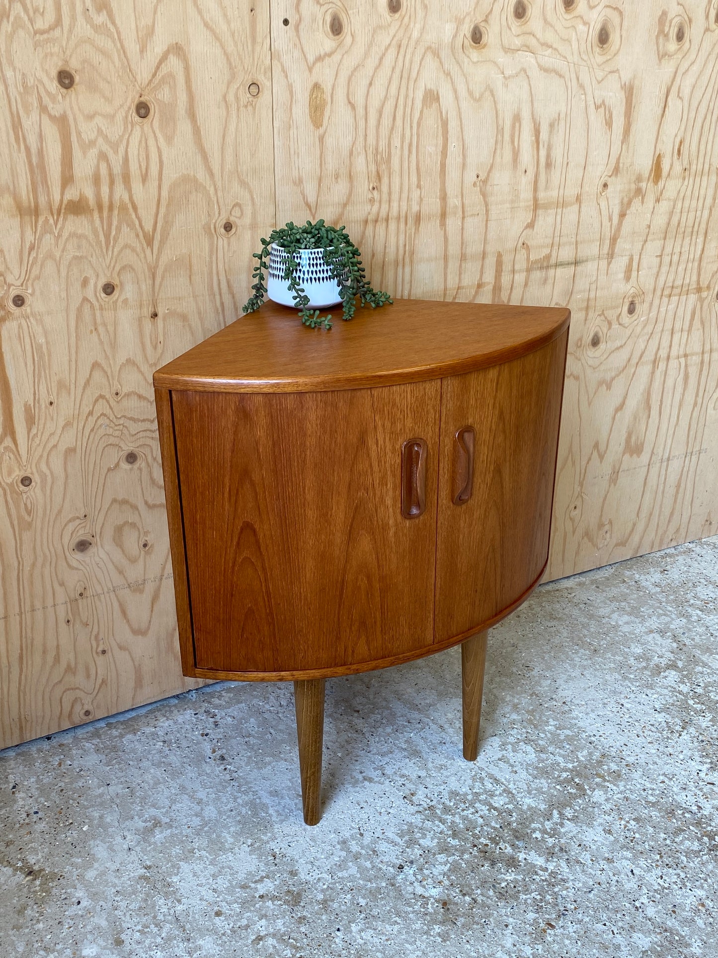 GPlan Corner Cabinet