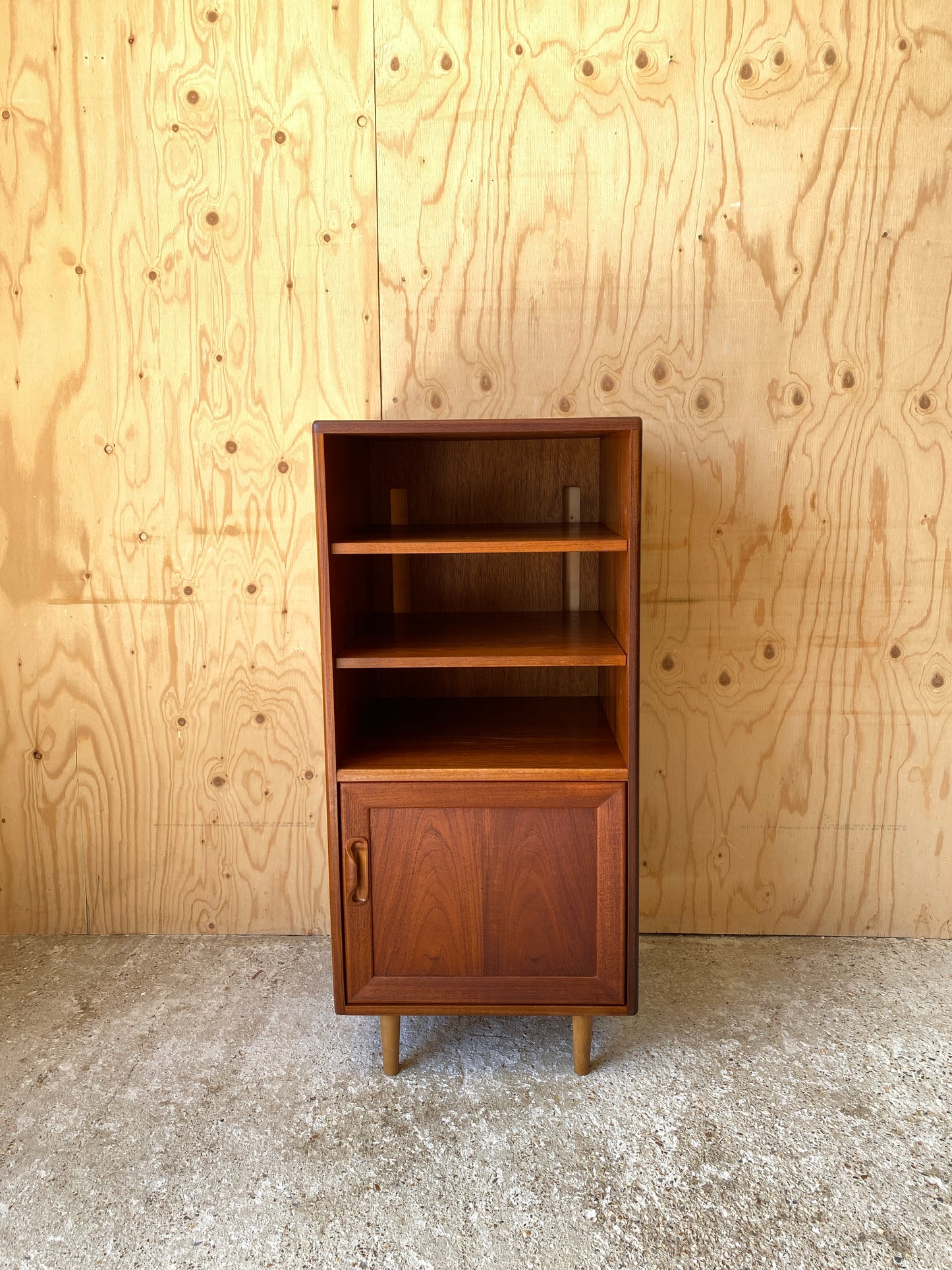 GPlan Hi-fi Cabinet