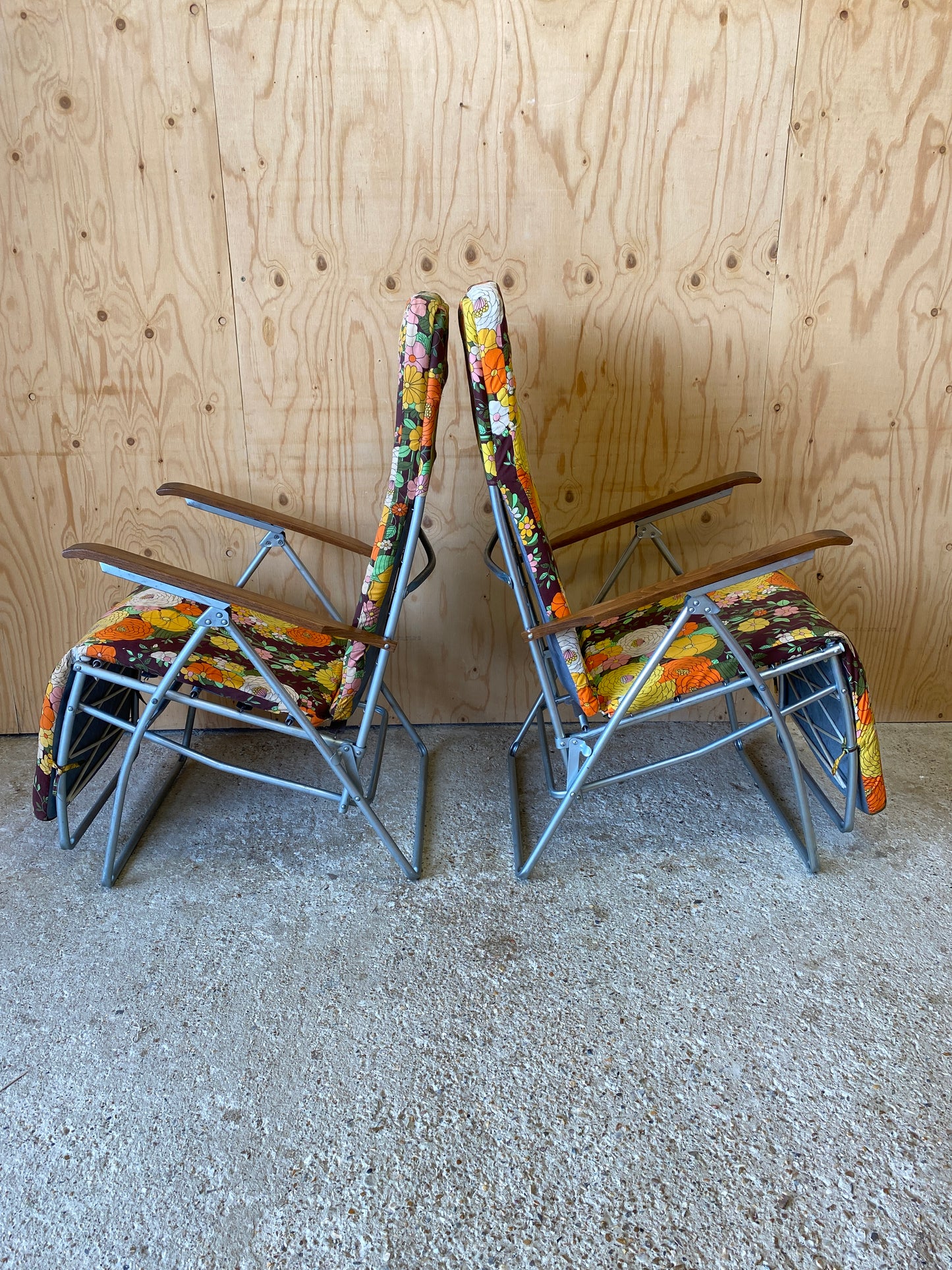 Floral Reclining Chairs