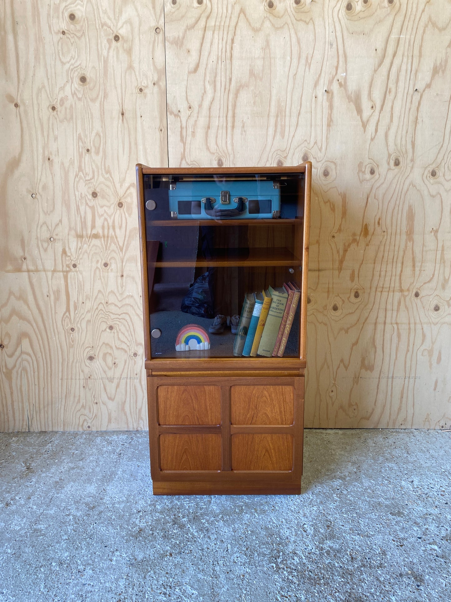 Nathan Hi-fi Cabinet