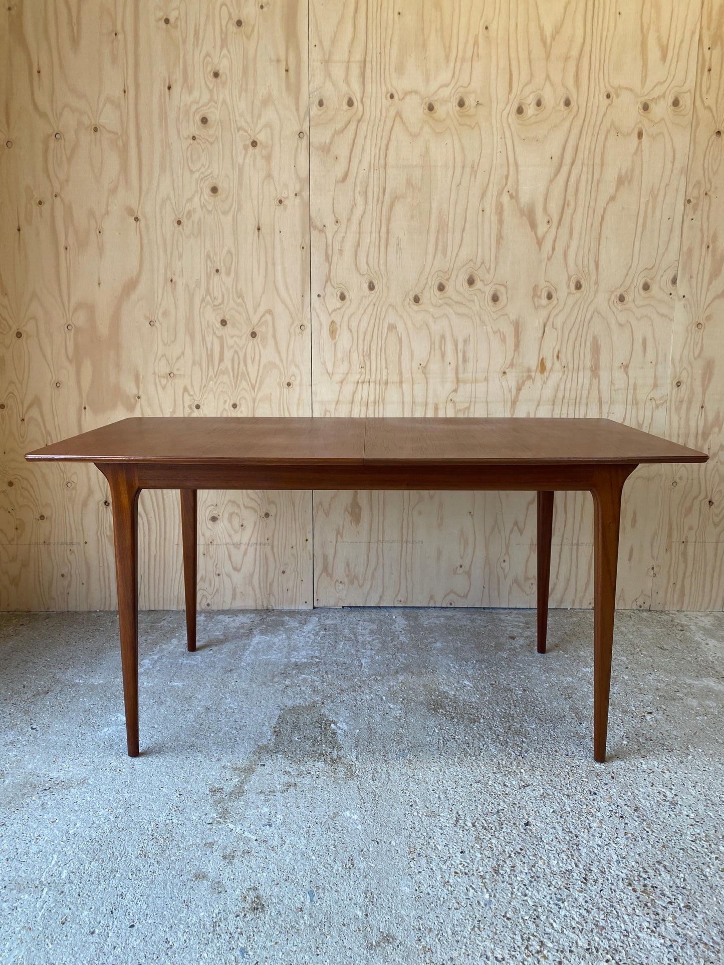 Vintage Mid Century Extending Dining Table by British makers Mcintosh