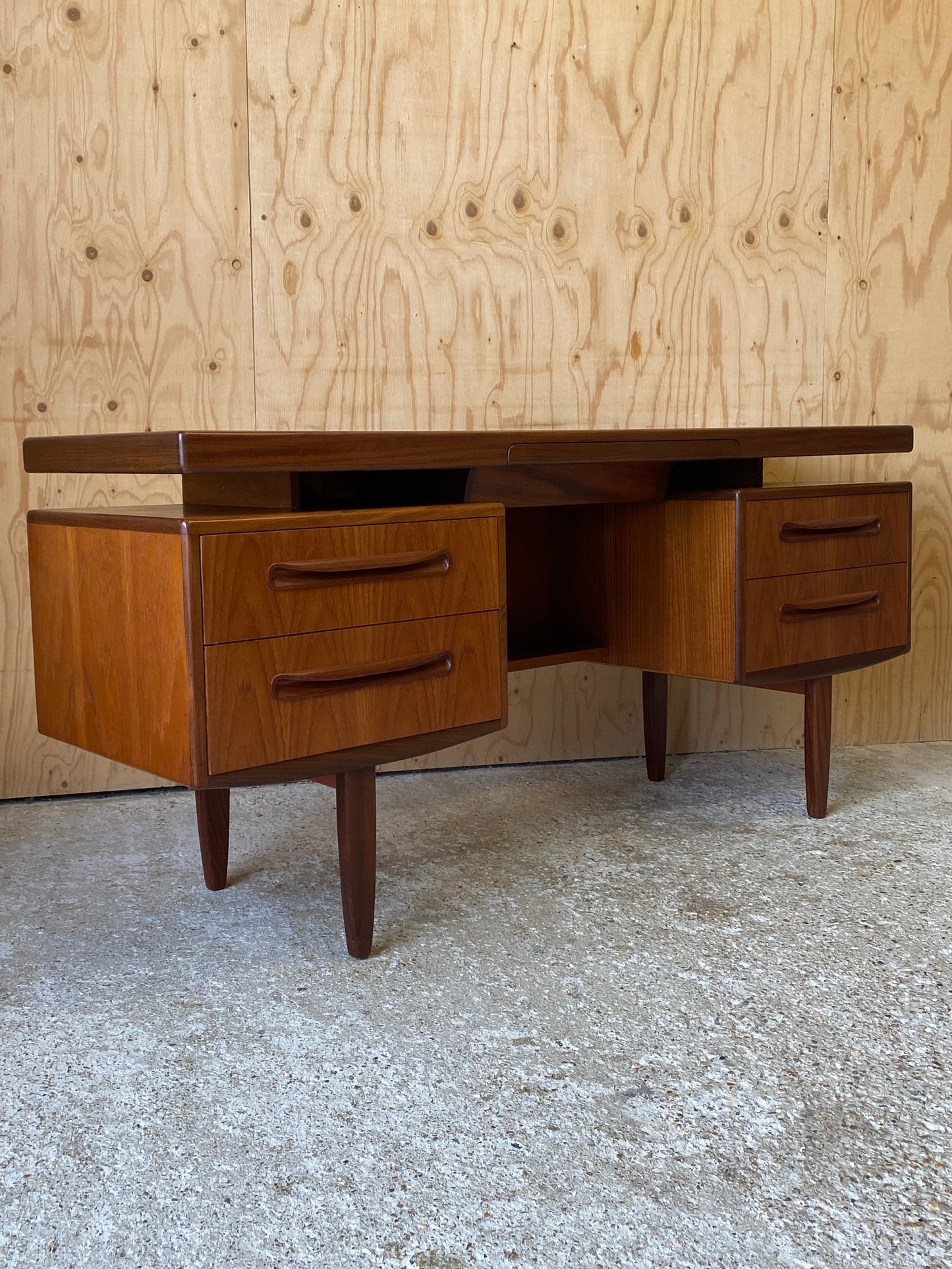 GPlan Fresco Dressing Table