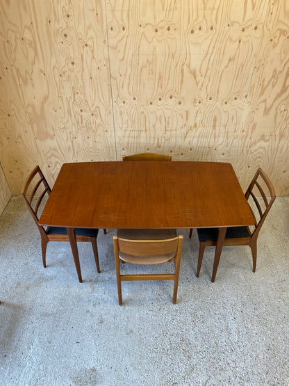 Vintage Mid Century Extending Dining Table by British makers Mcintosh