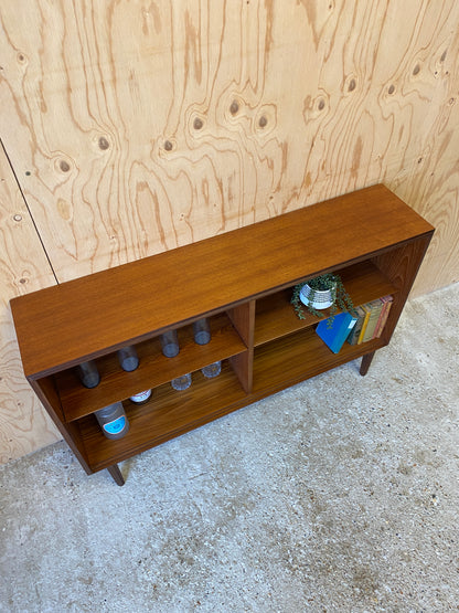 Mid Century Beaver & Tapley Bookcase