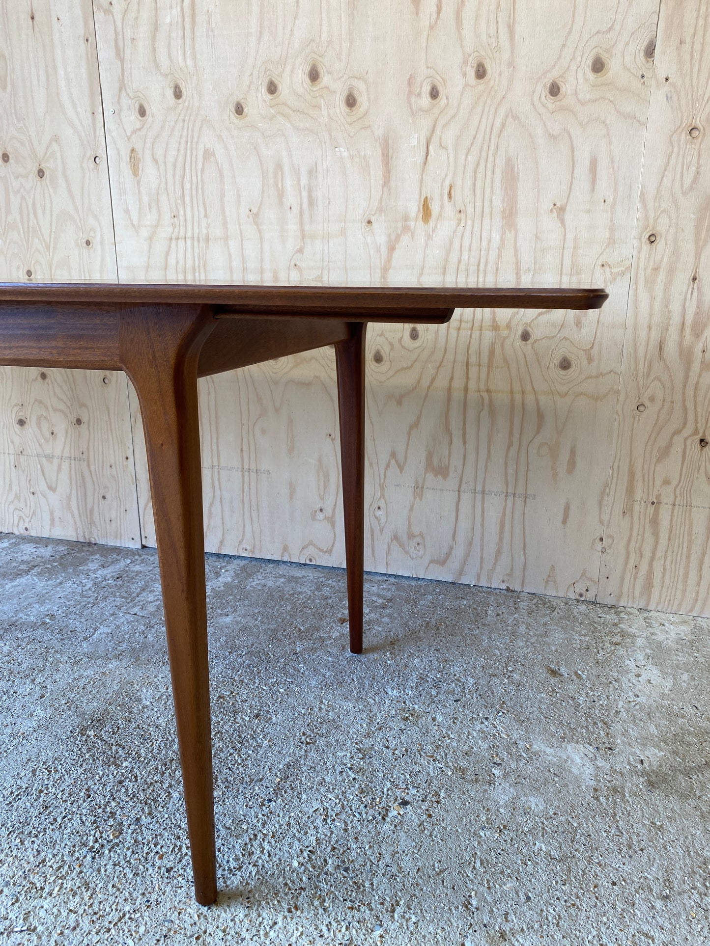 Vintage Mid Century Extending Dining Table by British makers Mcintosh