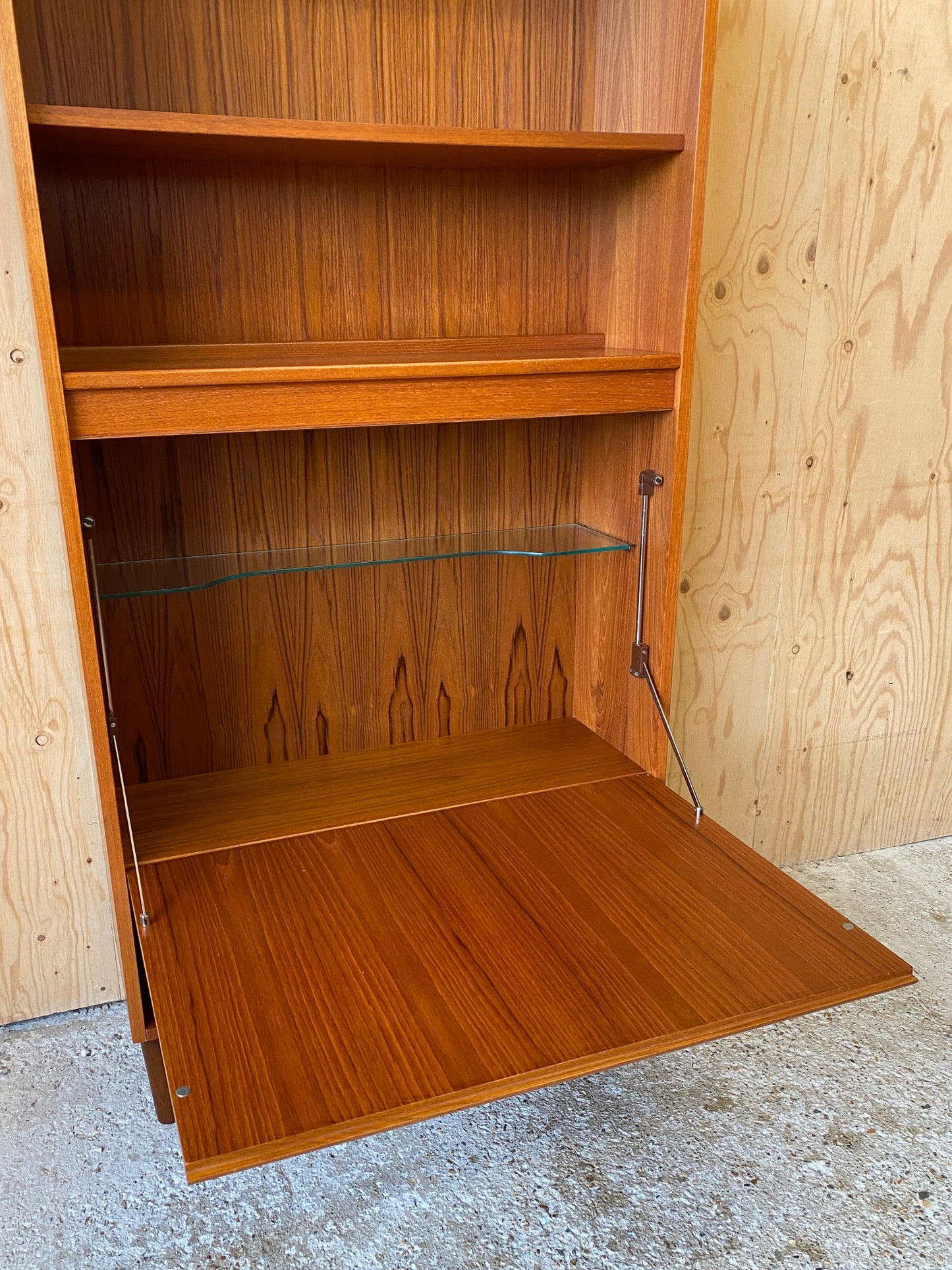 GPlan Fresco Drinks Cabinet
