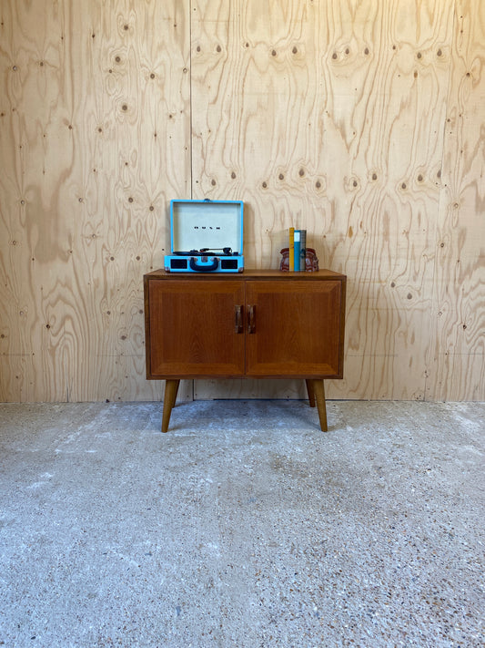 Retro Mid Century GPlan Sierra Sideboard on Wooden Tapered Legs