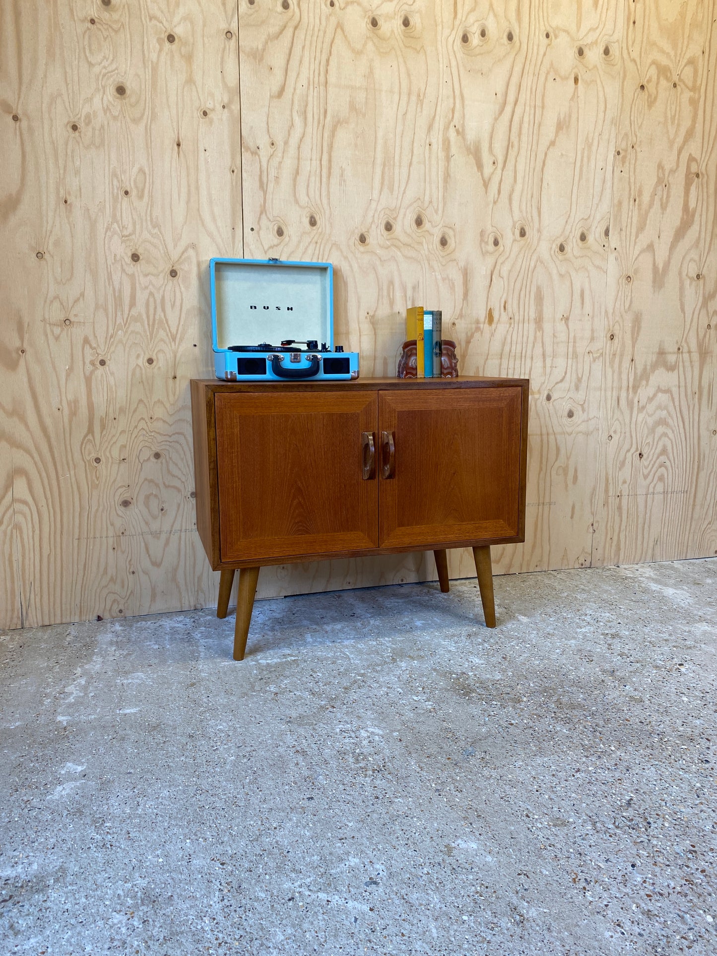 Retro Mid Century GPlan Sierra Sideboard on Wooden Tapered Legs