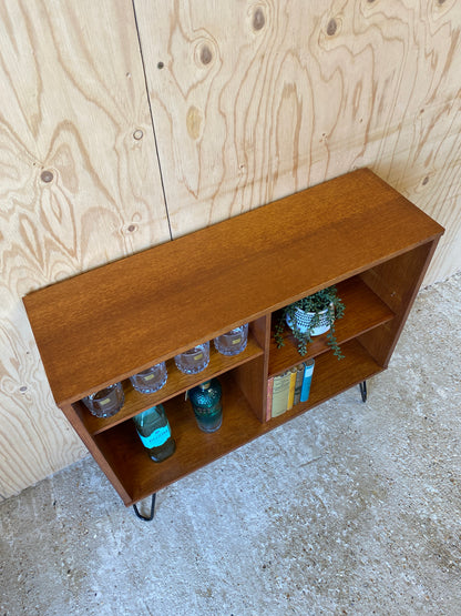 Mid Century Vintage Retro Beaver & Tapley Shelving Unit