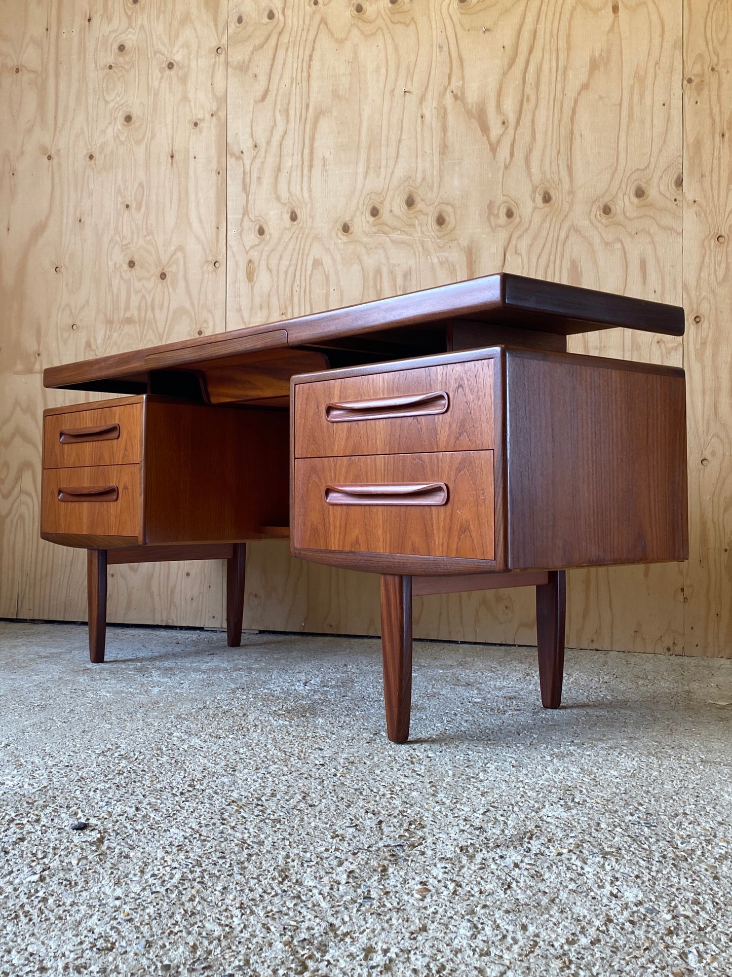 GPlan Fresco Dressing Table