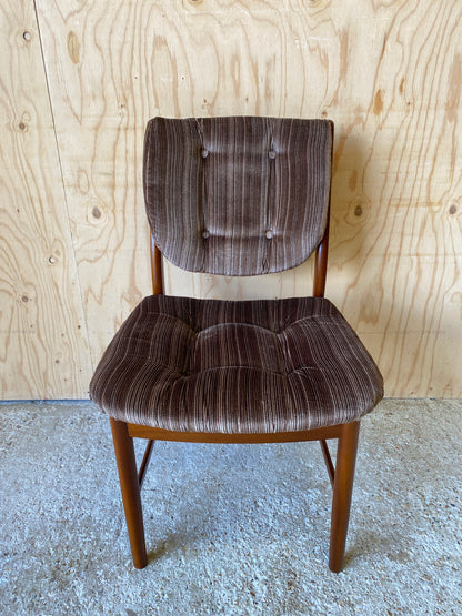 McIntosh Dining Table & Chairs