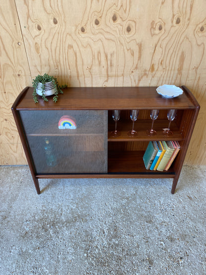A.Younger Bookcase