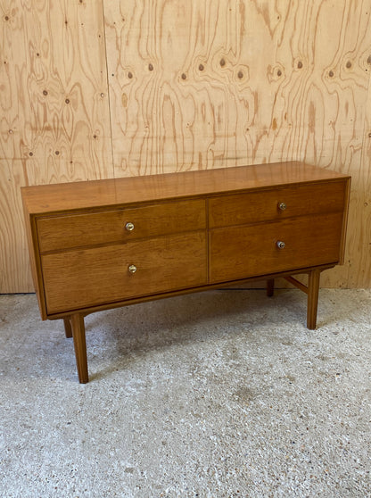 Meredew Chest of Drawers