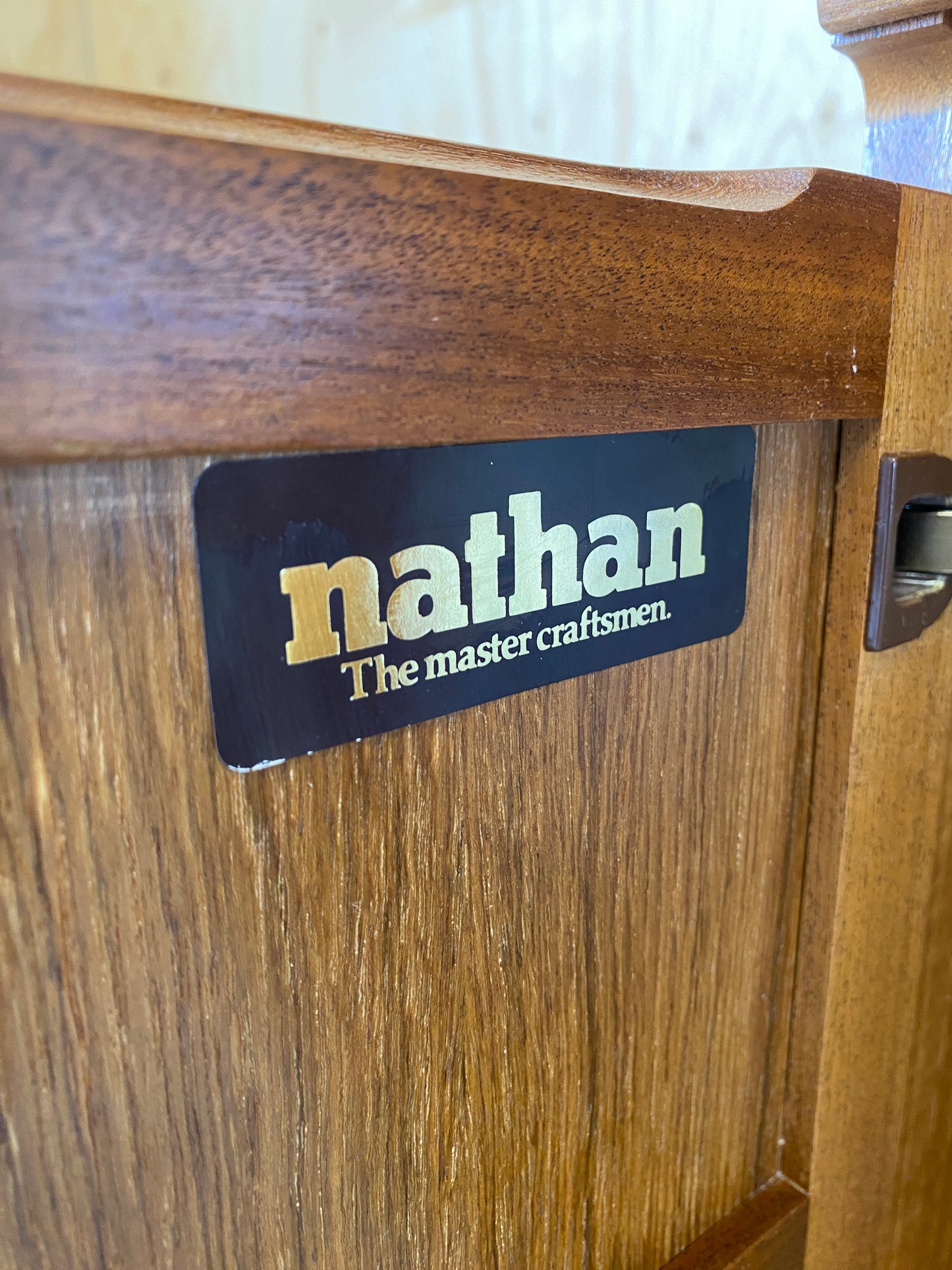 Nathan Hi-fi Cabinet