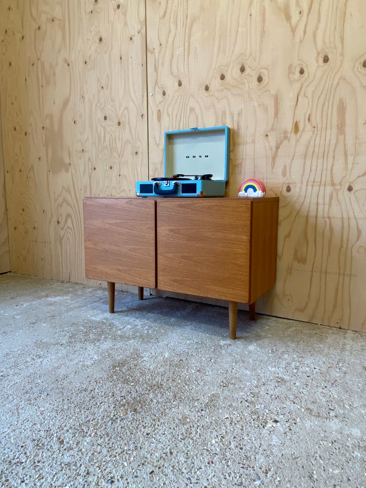 Retro Vintage Mid Century Record Cabinet by British makers Beaver & Tapley on Wooden Tapered Legs