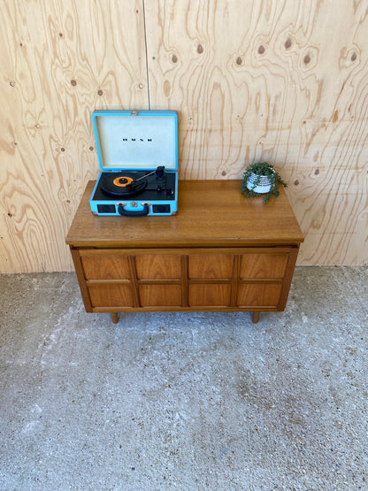 Mid Century Retro Vintage Nathan Sideboard on Wooden Tapered Legs