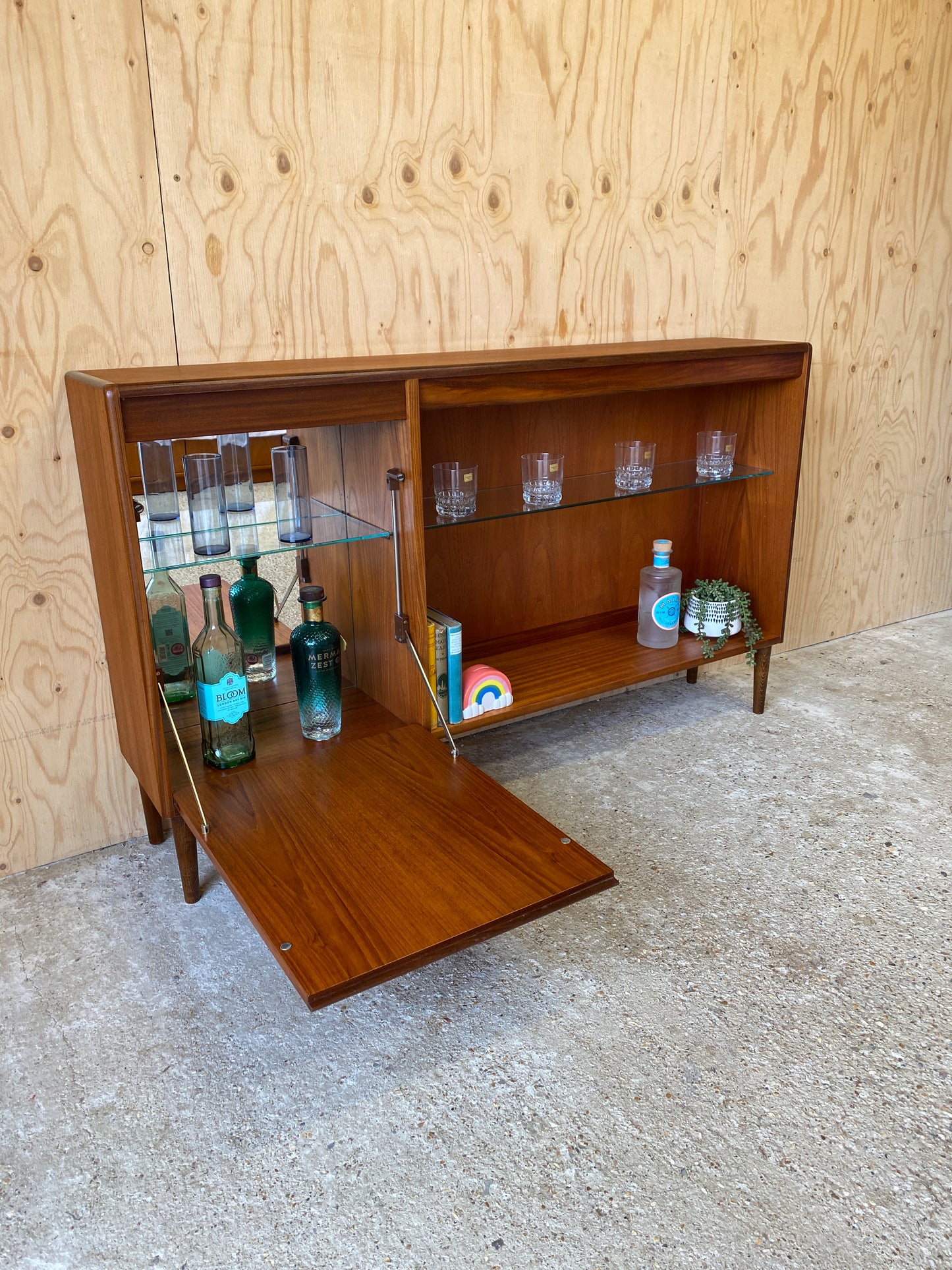 Retro GPlan Fresco Drinks Cabinet