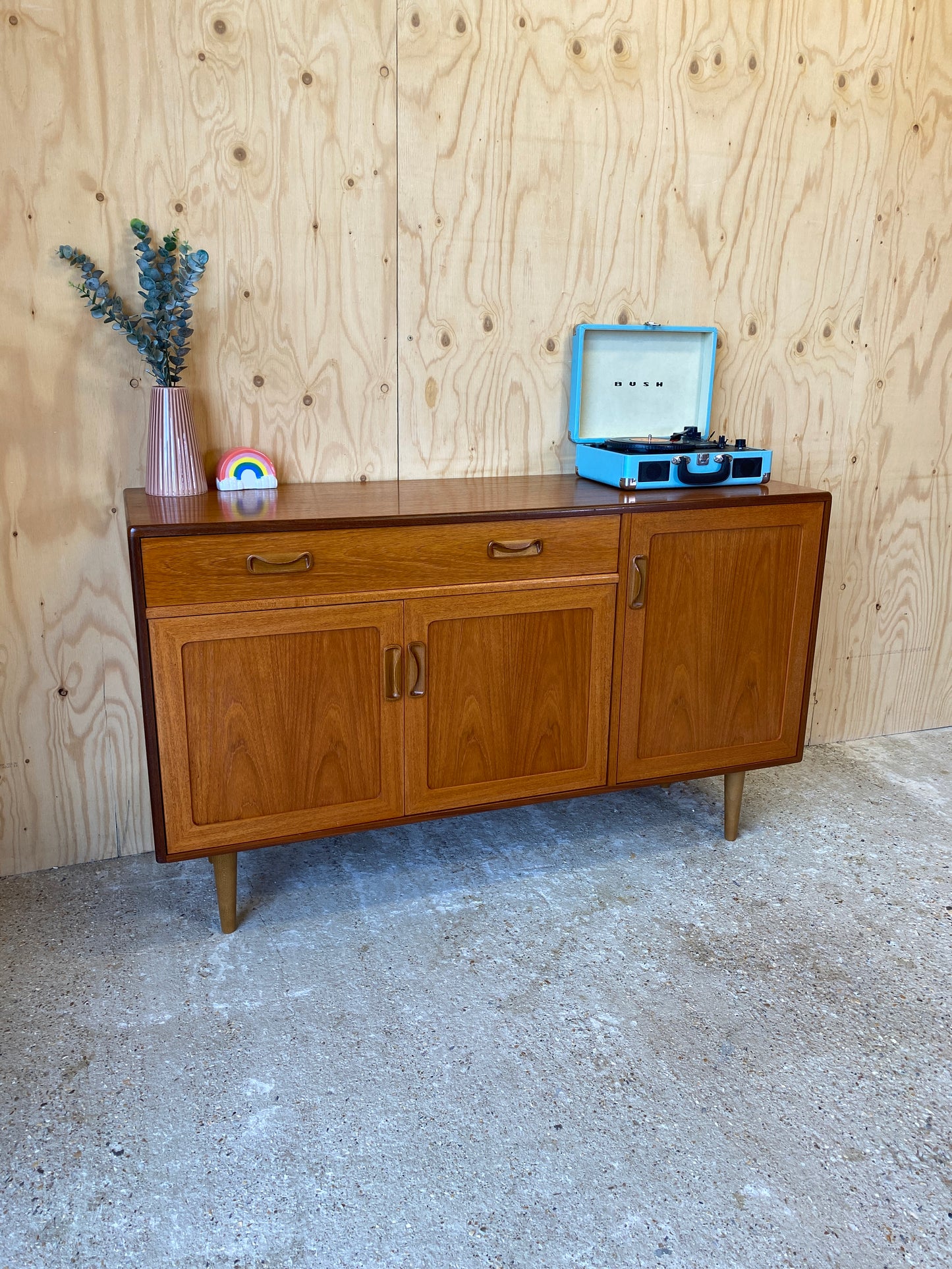 Retro Vintage Mid Century GPlan Fresco Sideboard on Wooden Tapered Legs