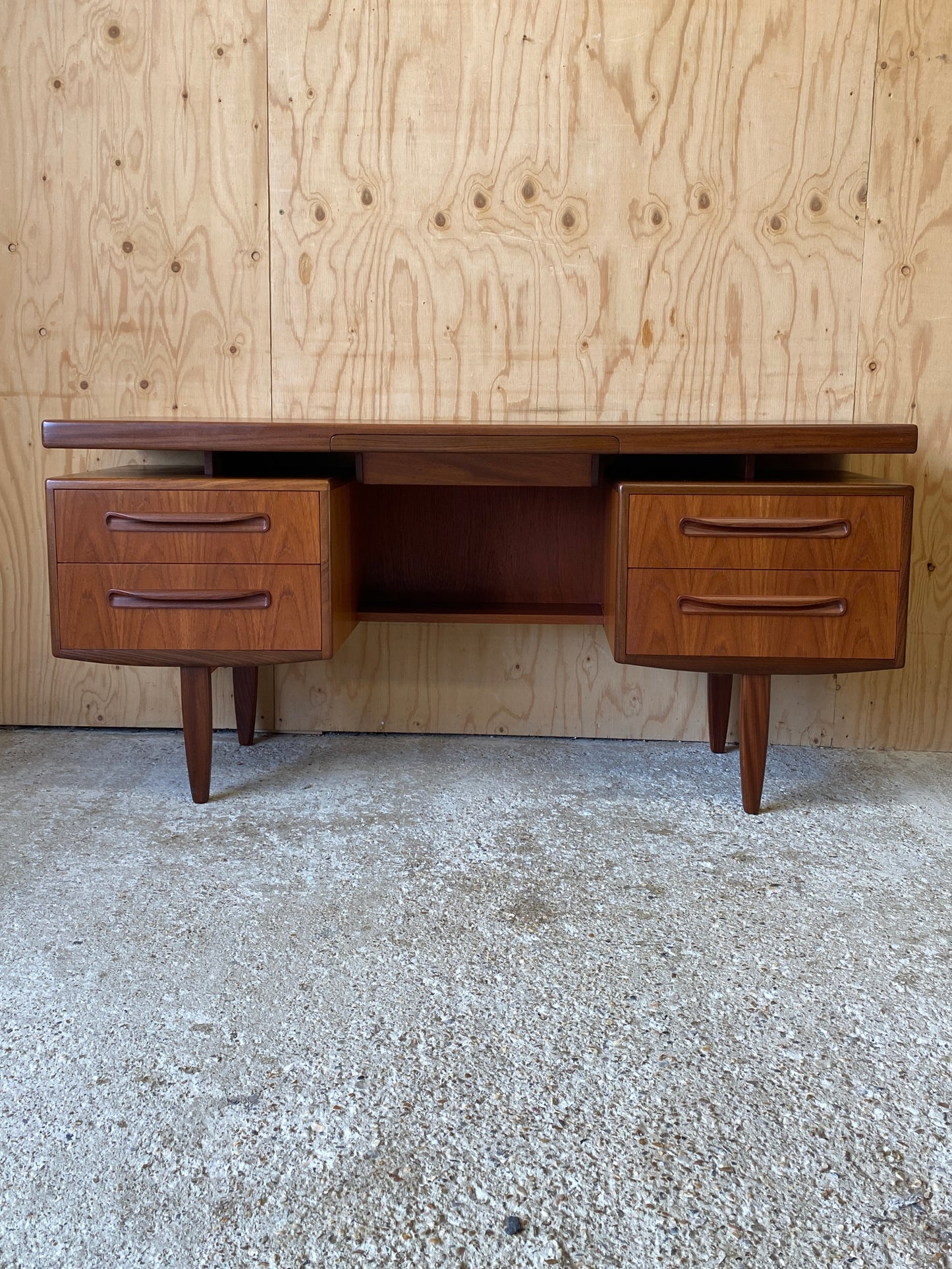 GPlan Fresco Dressing Table