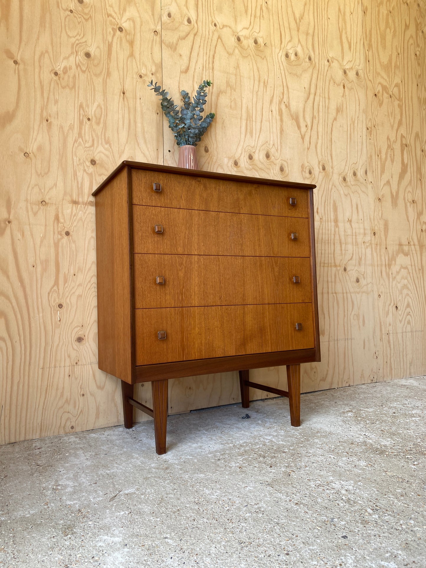 Vintage Chest of Drawers by Homeworthy