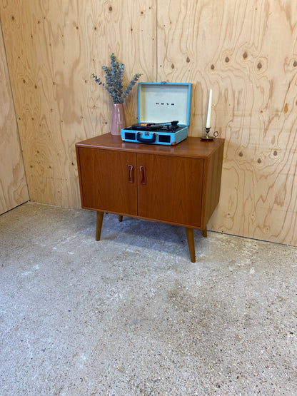 Mid Century Retro Vintage GPlan Fresco Sideboard on Wooden Tapered Legs