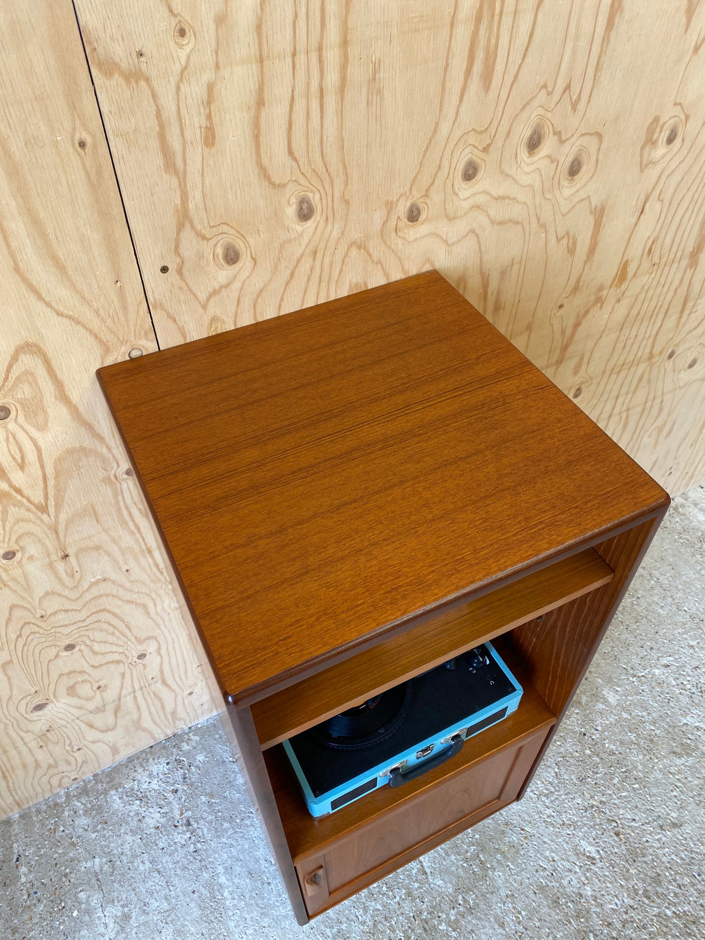 Vintage GPlan Hi-fi Cabinet