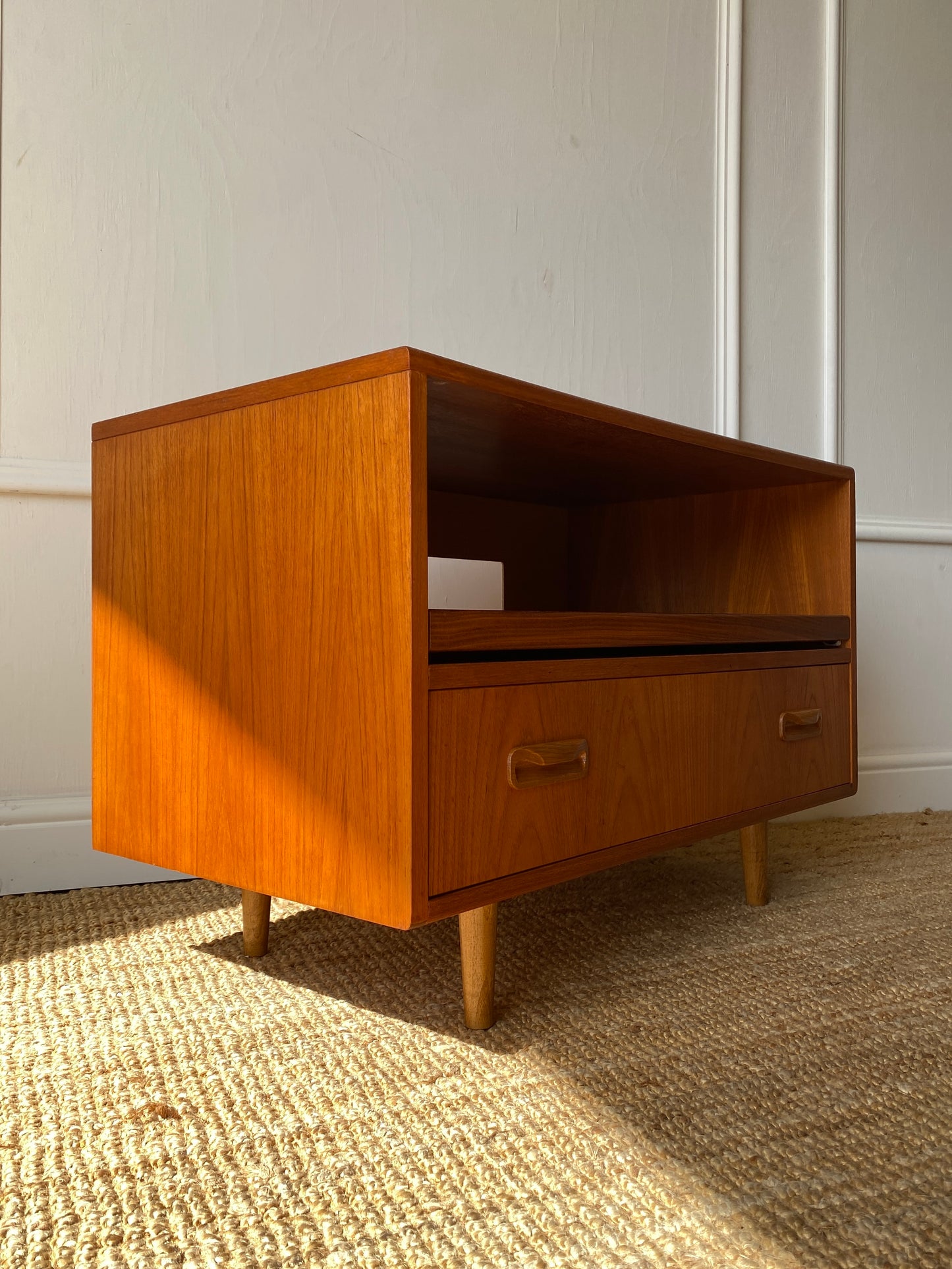 GPlan TV Stand