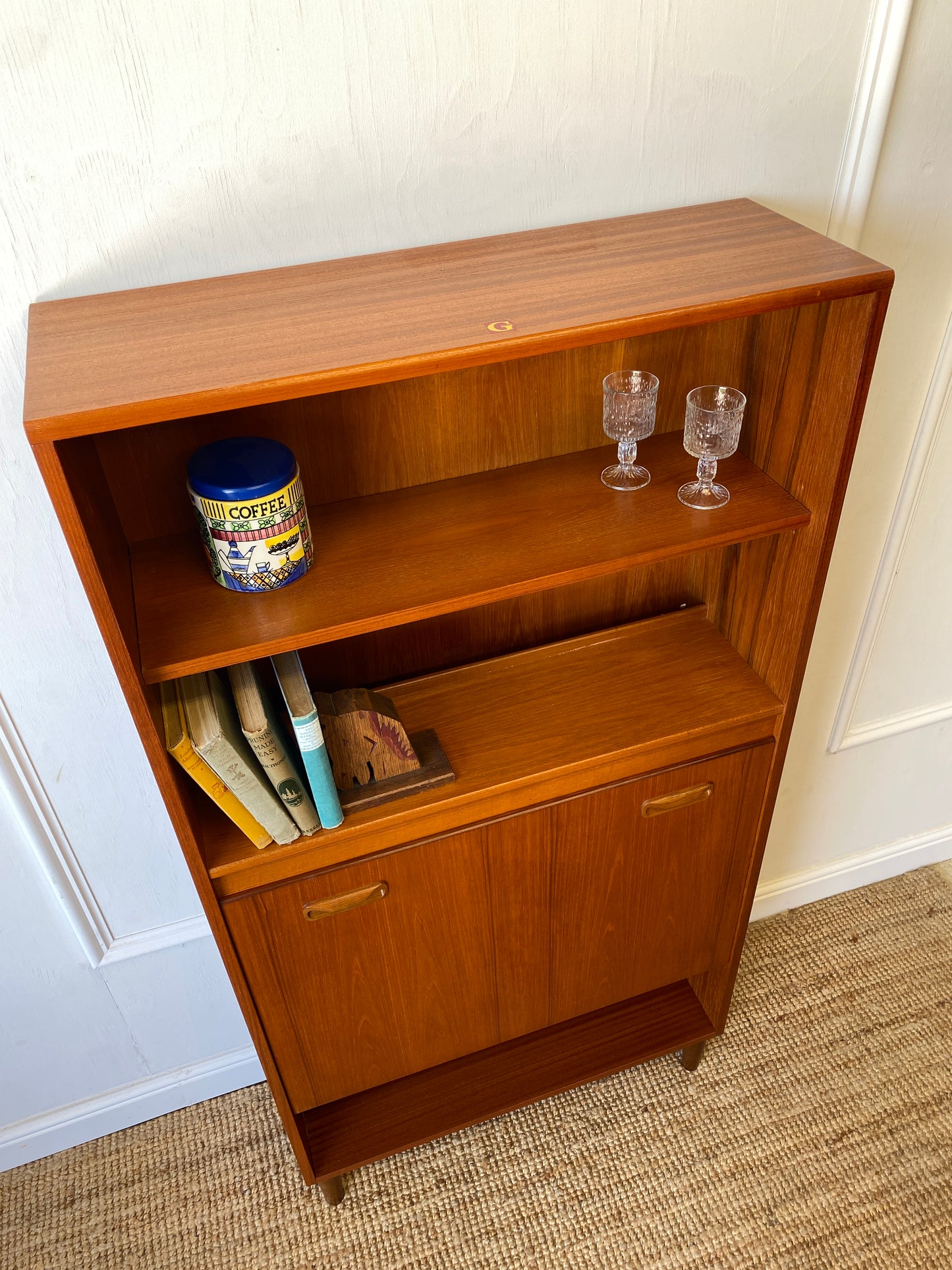 GPlan Drinks Cabinet