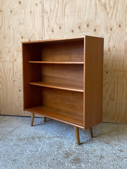 Turnidge Bookcase
